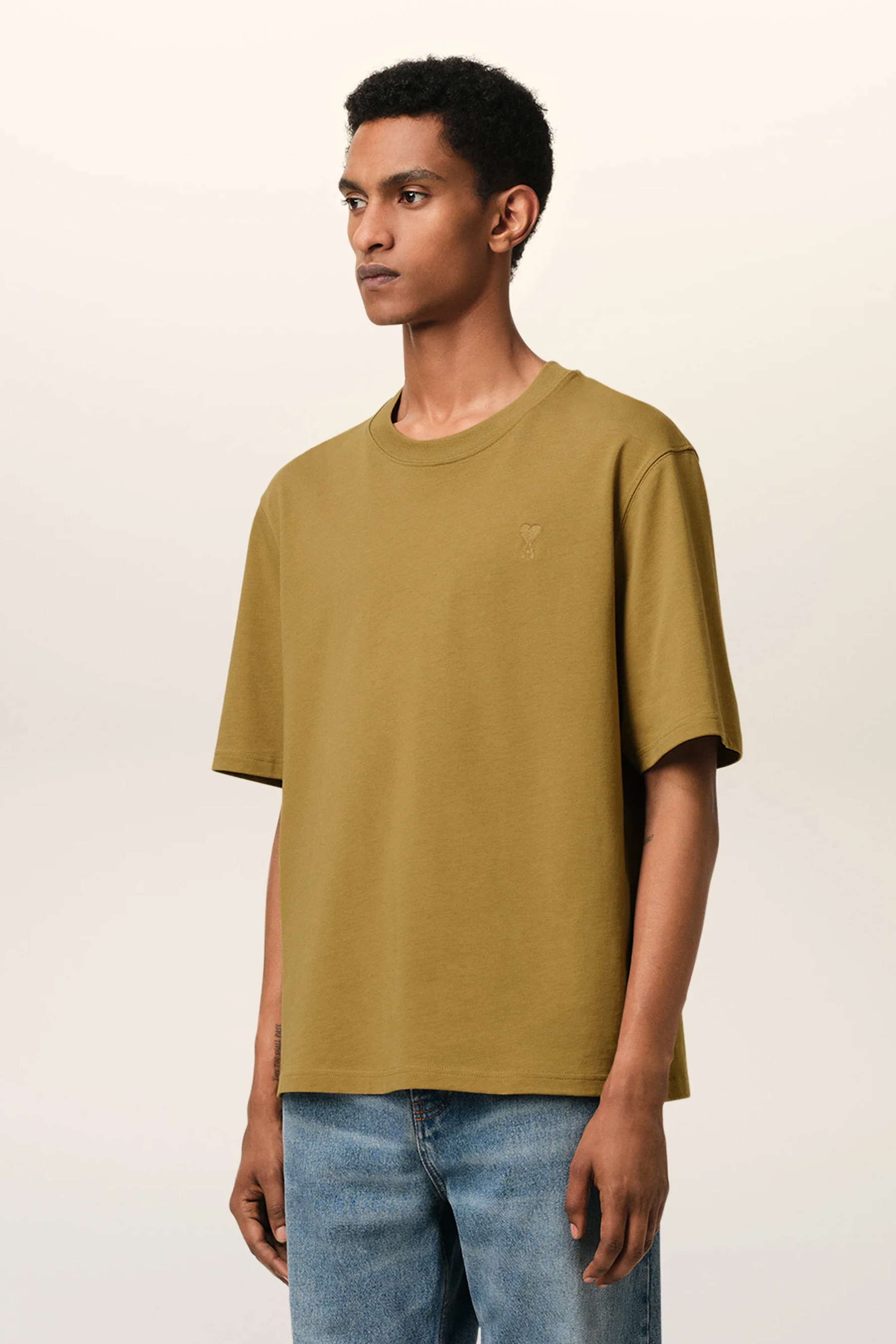 AMI PARIS Boxy Fit Ami de Coeur Organic Cotton Jersey T-Shirt AMI PARIS Boxy Fit Ami de Coeur Organic Cotton Jersey T-Shirt