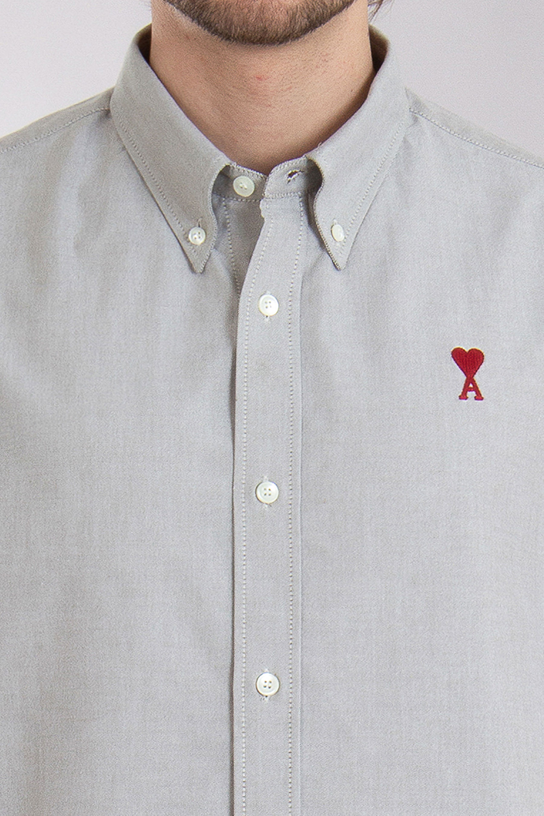 AMI PARIS Boxy Fit Ami De Coeur Cotton Oxford Button-Down Short-Sleeve Shirt AMI PARIS Boxy Fit Ami De Coeur Cotton Oxford Button-Down Short-Sleeve Shirt