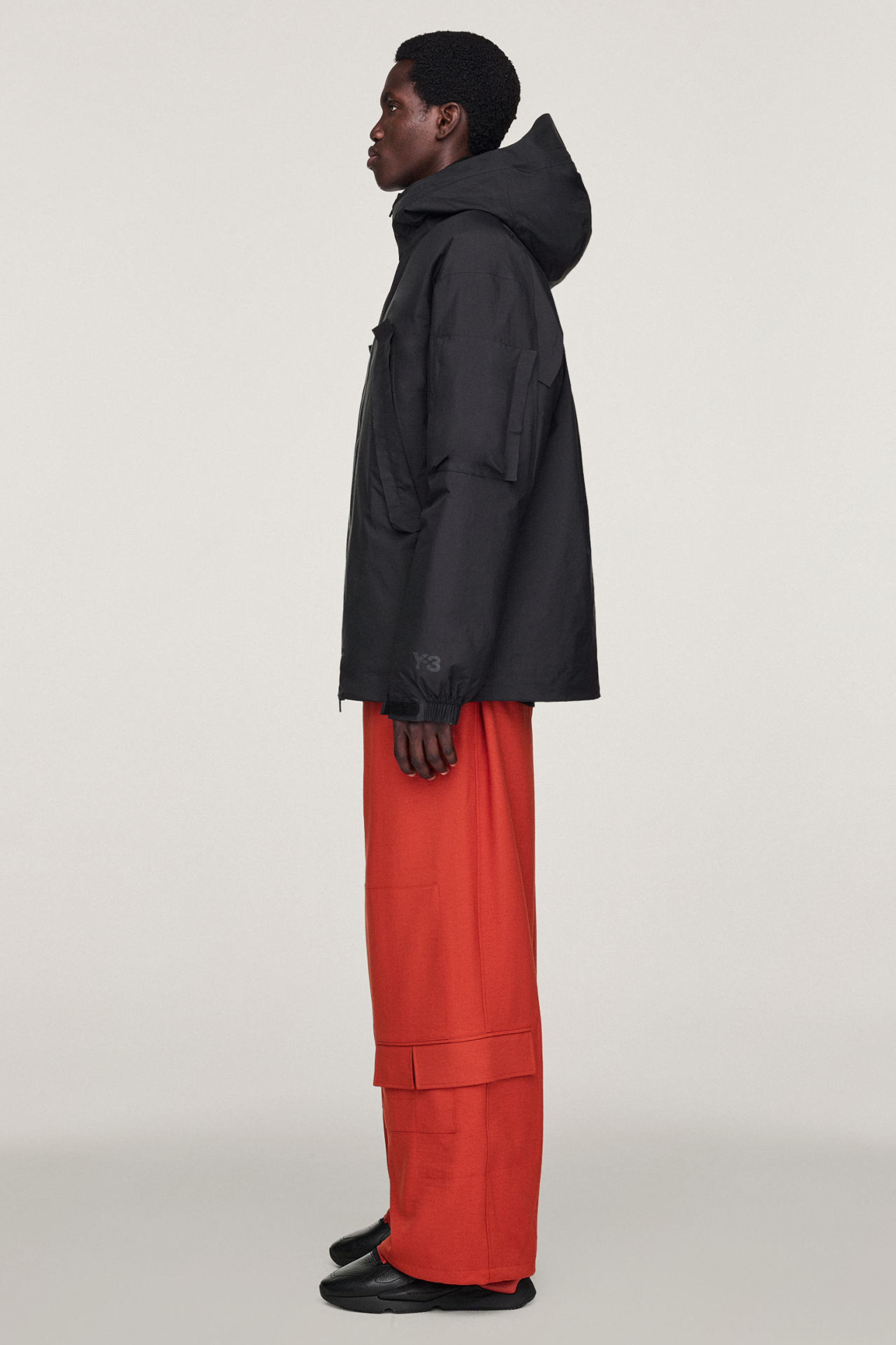 Y-3 Regular Fit Padded Recycled Nylon Gore-Tex Jacket Mantel, Erwachsener, Männlich, Mann, Person