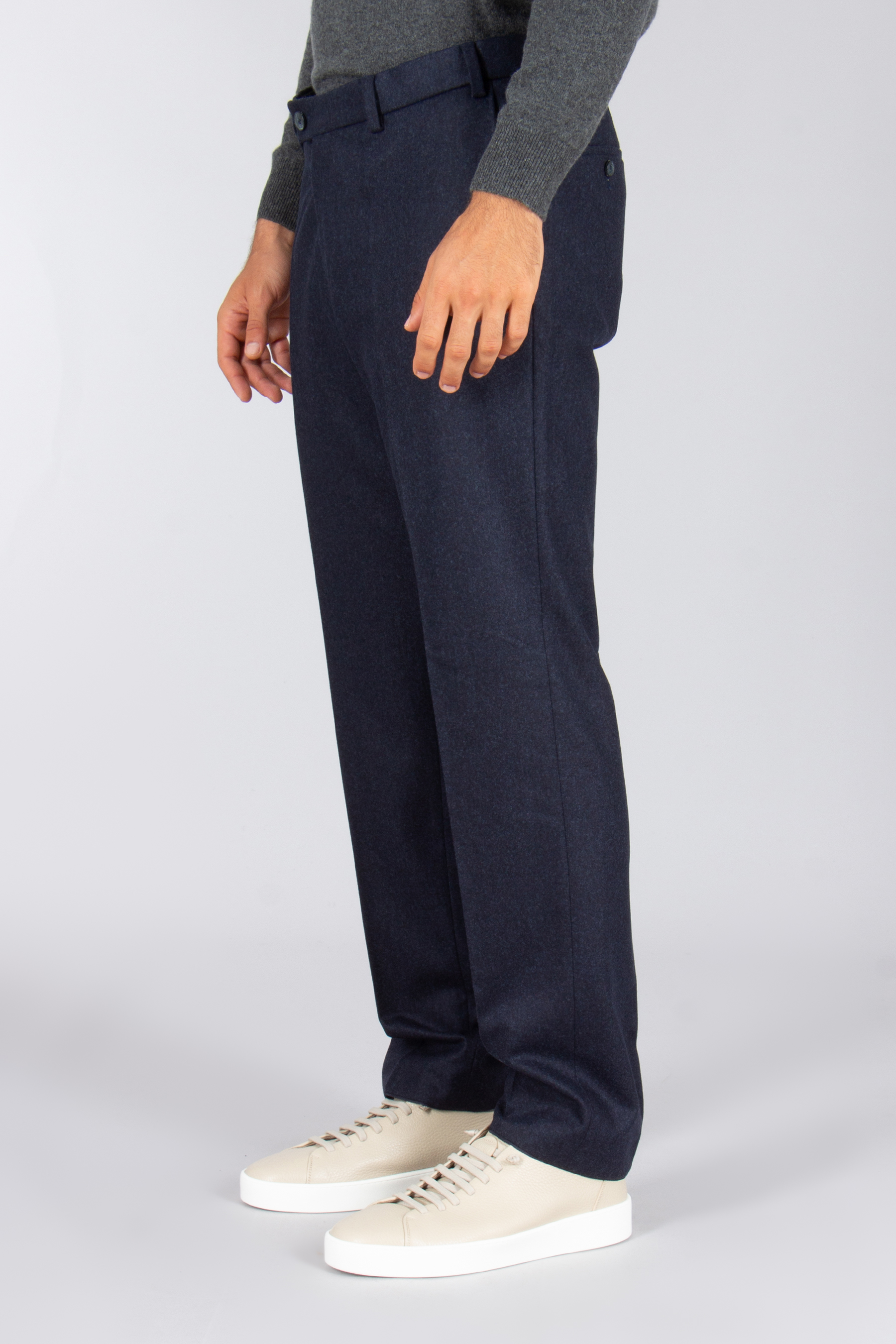 Hosen, Schuh, Sneaker, Jeans, Person