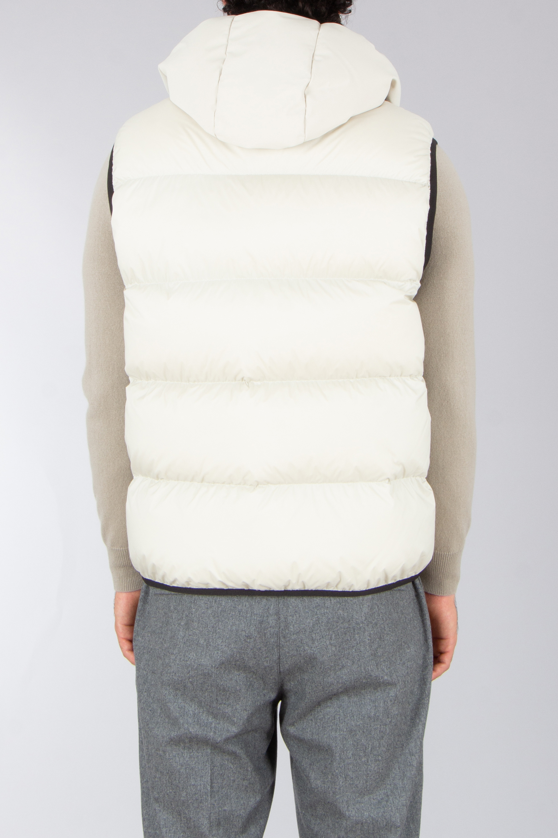 MONCLER Guersac Regular Fit Longue Saison Down Vest Bekleidung, Weste, Rettungsweste