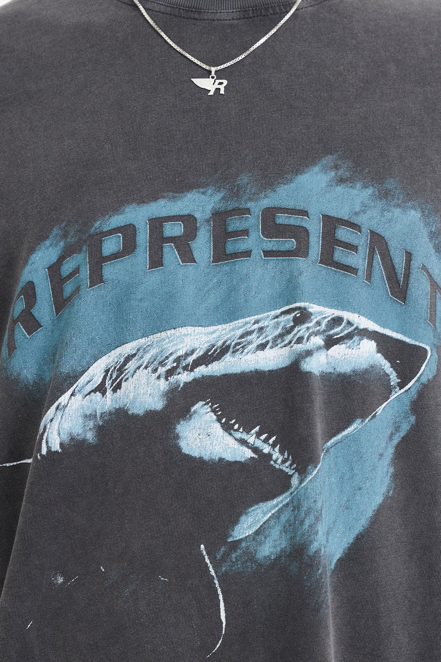 REPRESENT Shark Print T-Shirt REPRESENT Shark Print T-Shirt