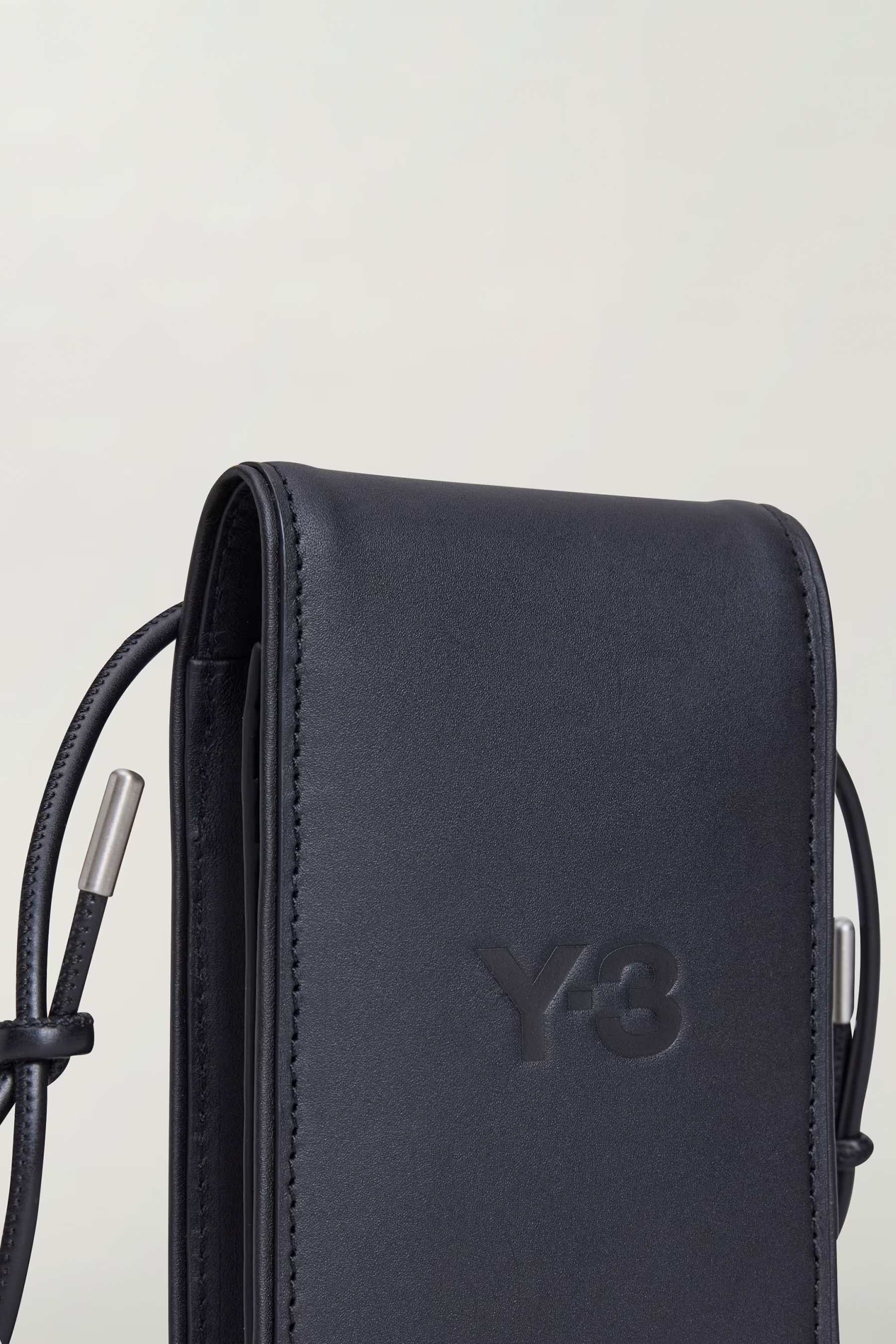 Y-3 Cow Leather Phone Case Zubehor, Tasche, Handtasche