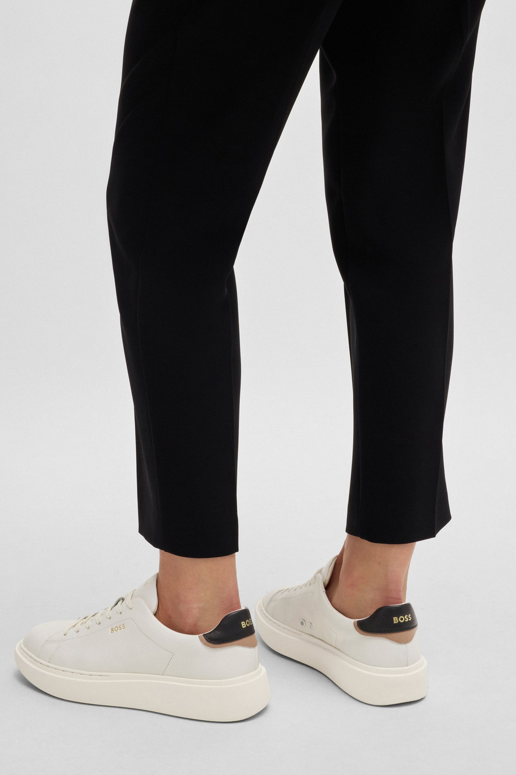 BOSS Leather Sneakers Amber Schuhwerk, Schuh, Sneaker, Person, Hosen