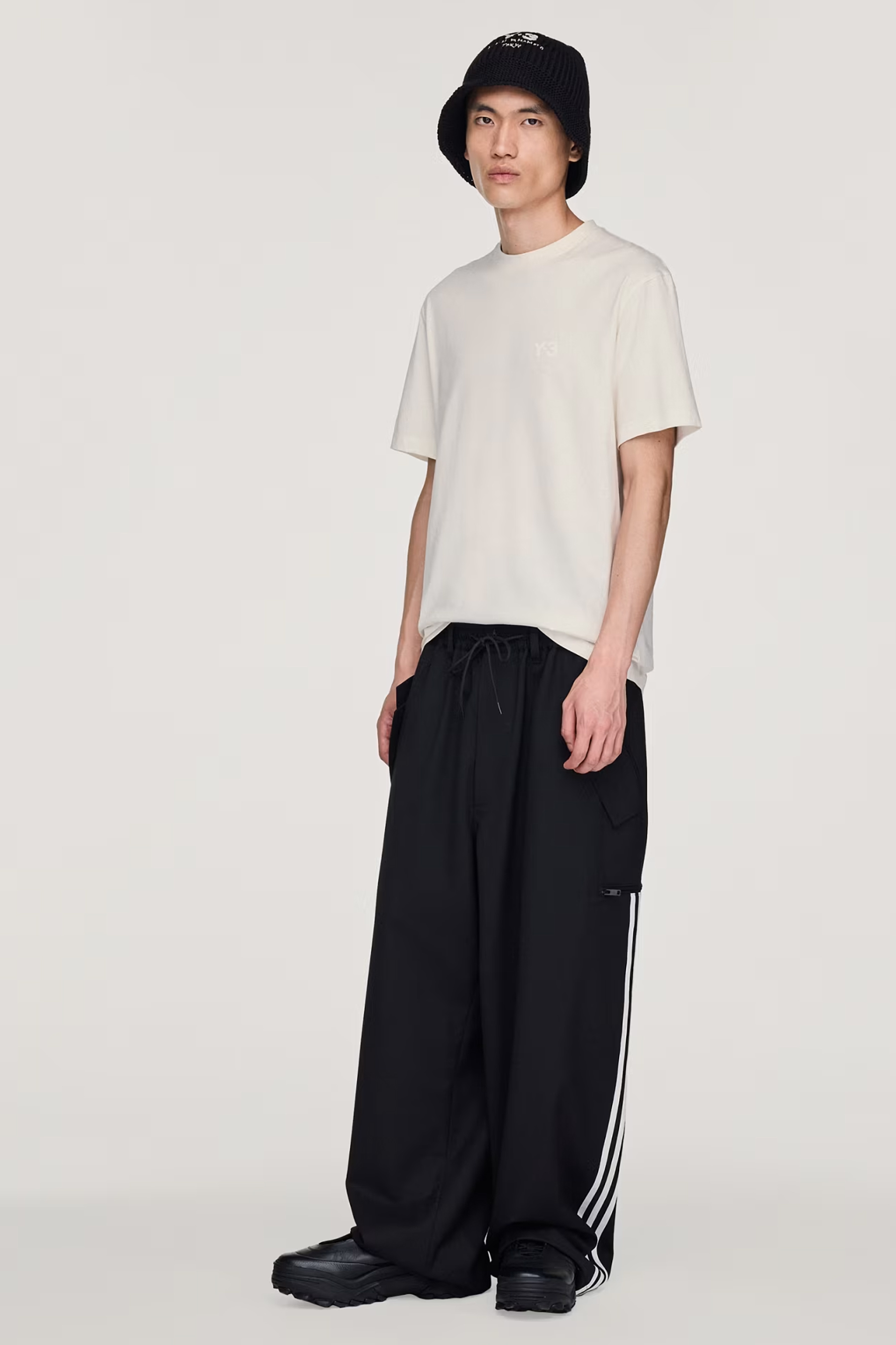 Hosen, Ärmel, Bluse, Person, Stehend