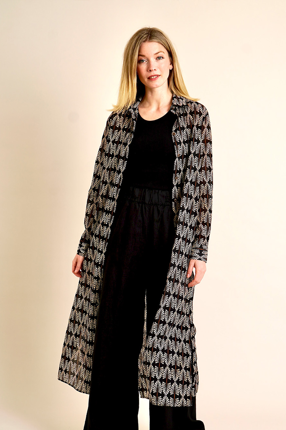 0039 ITALY Long Patterned Shirt Dress Taya