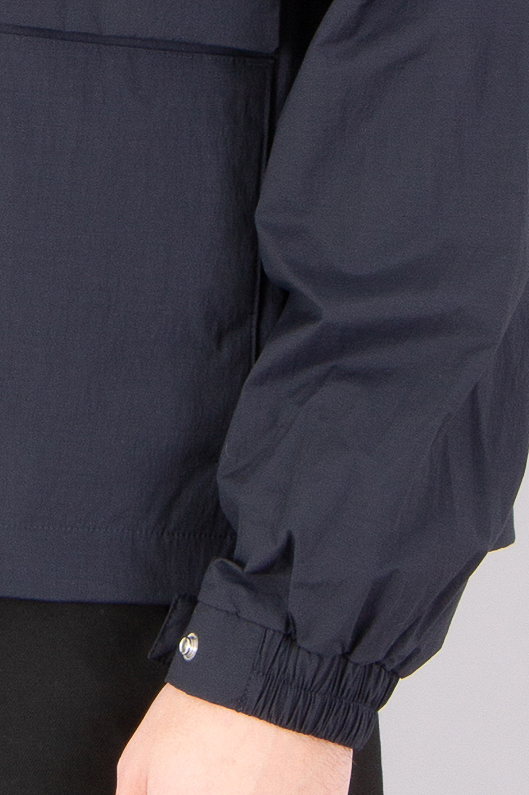 MOOSE KNUCKLES Recycled Nylon-Cotton Stretch Waverly Shirt Jacket MOOSE KNUCKLES Recycled Nylon-Cotton Stretch Waverly Shirt Jacket