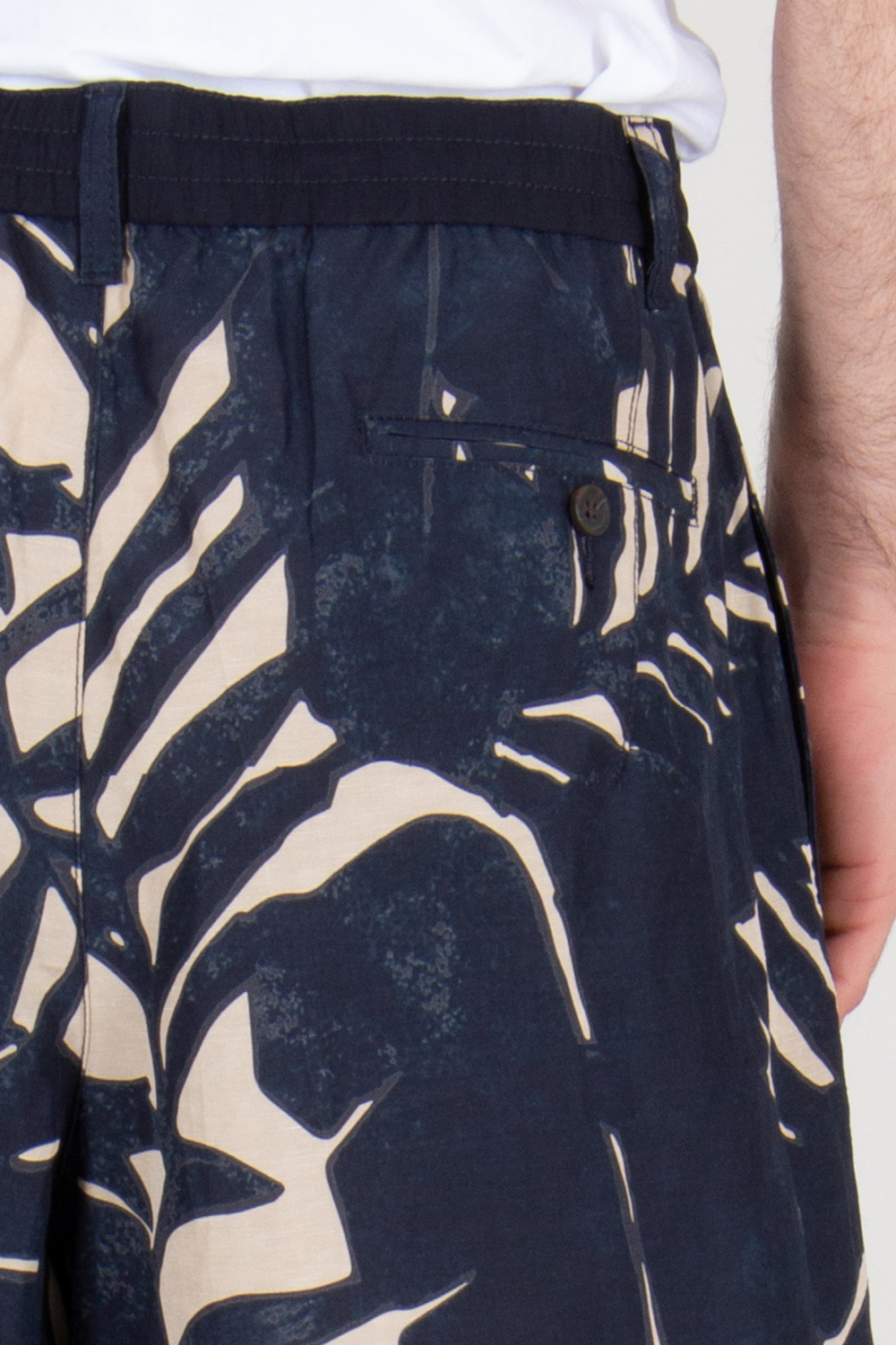 EMPORIO ARMANI Printed Bermuda Shorts 