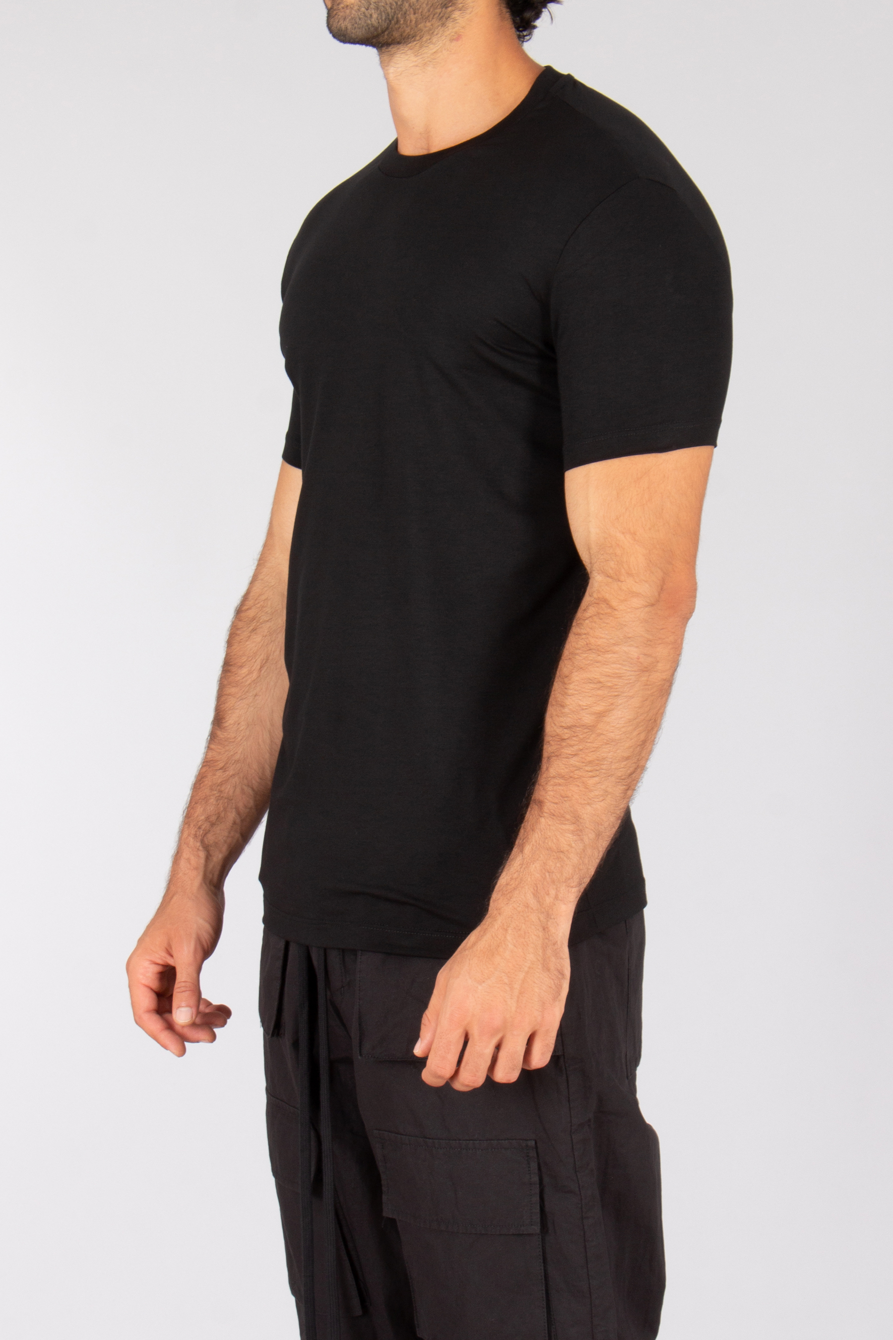 T-shirt, Ärmel, Erwachsener, Mann, Person