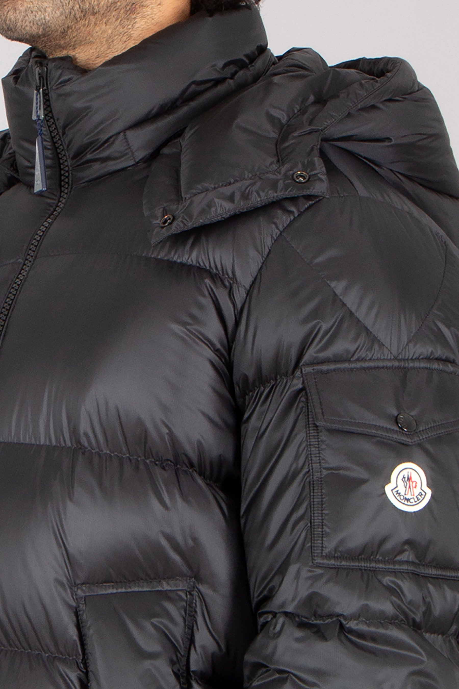 MONCLER Couyere Regular Fit Recycled Nylon Micro Ripstop Down Jacket Bekleidung, Mantel, Jacke