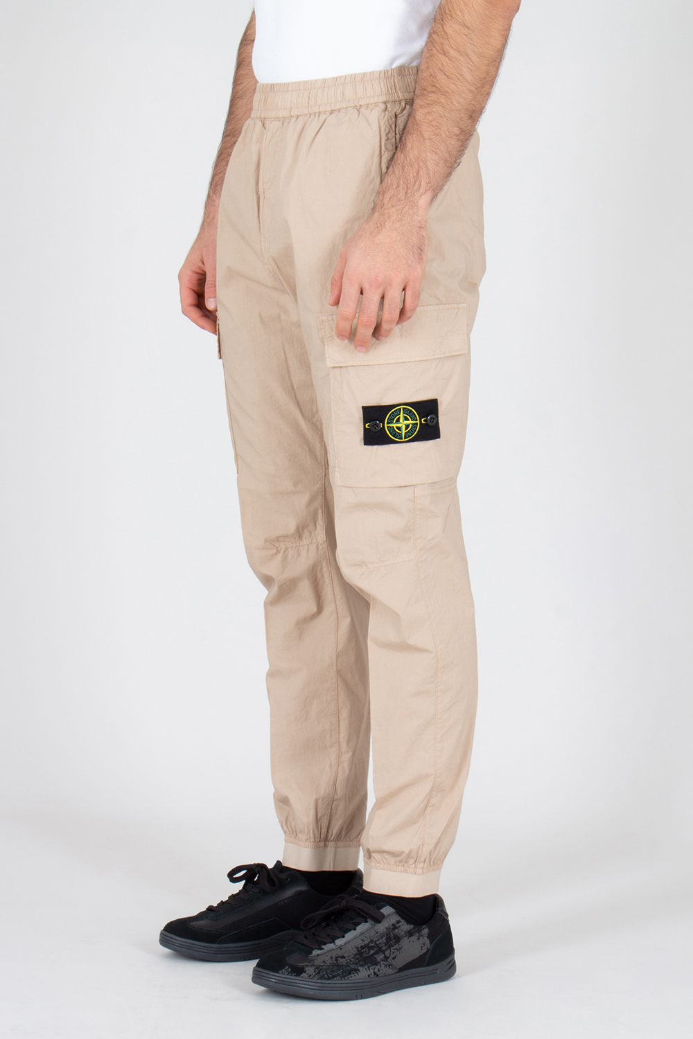 Hosen, Khaki, Erwachsener, Mann, Person