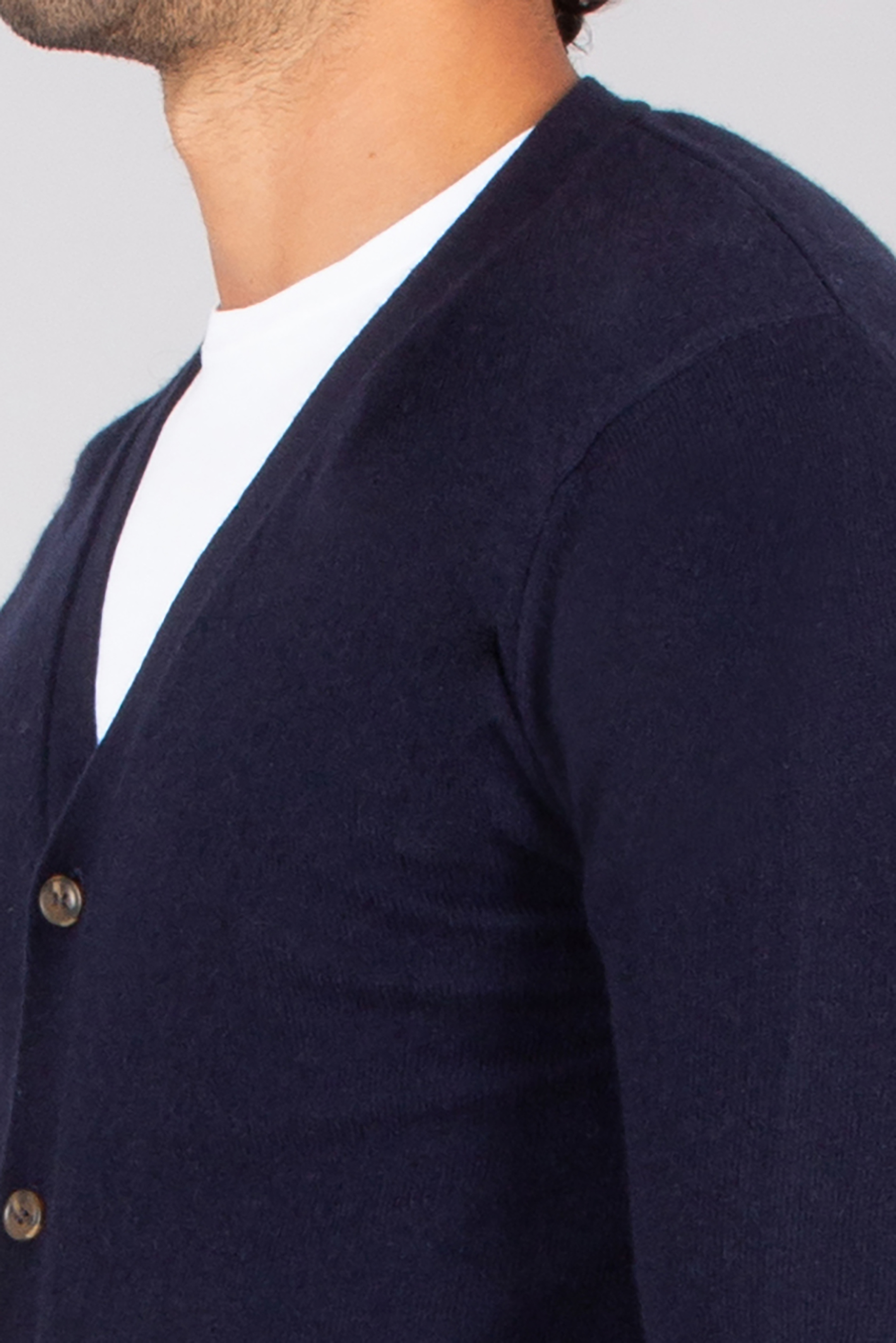 MIENTUS BERLIN Regular Fit Cashmere Cardigan Pulli, Blazer, Mantel, Jacke, Person