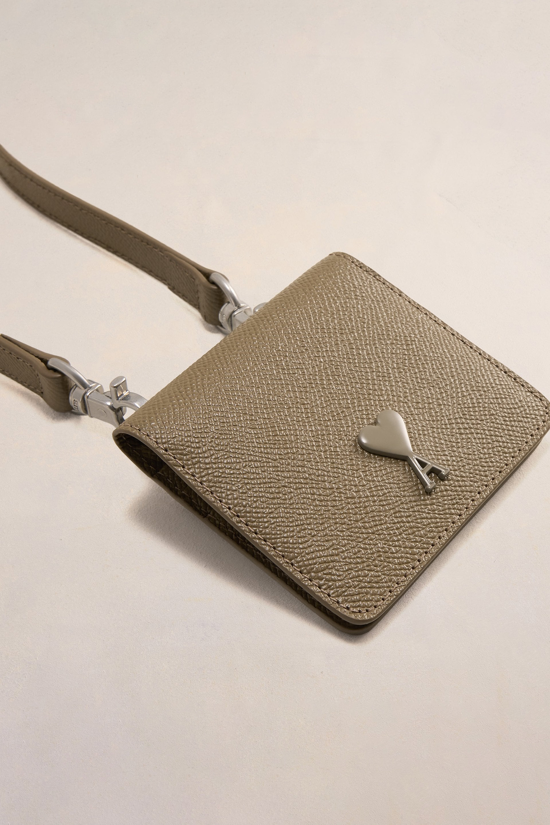AMI PARIS Leather Card Holder AMI PARIS Leather Card Holder