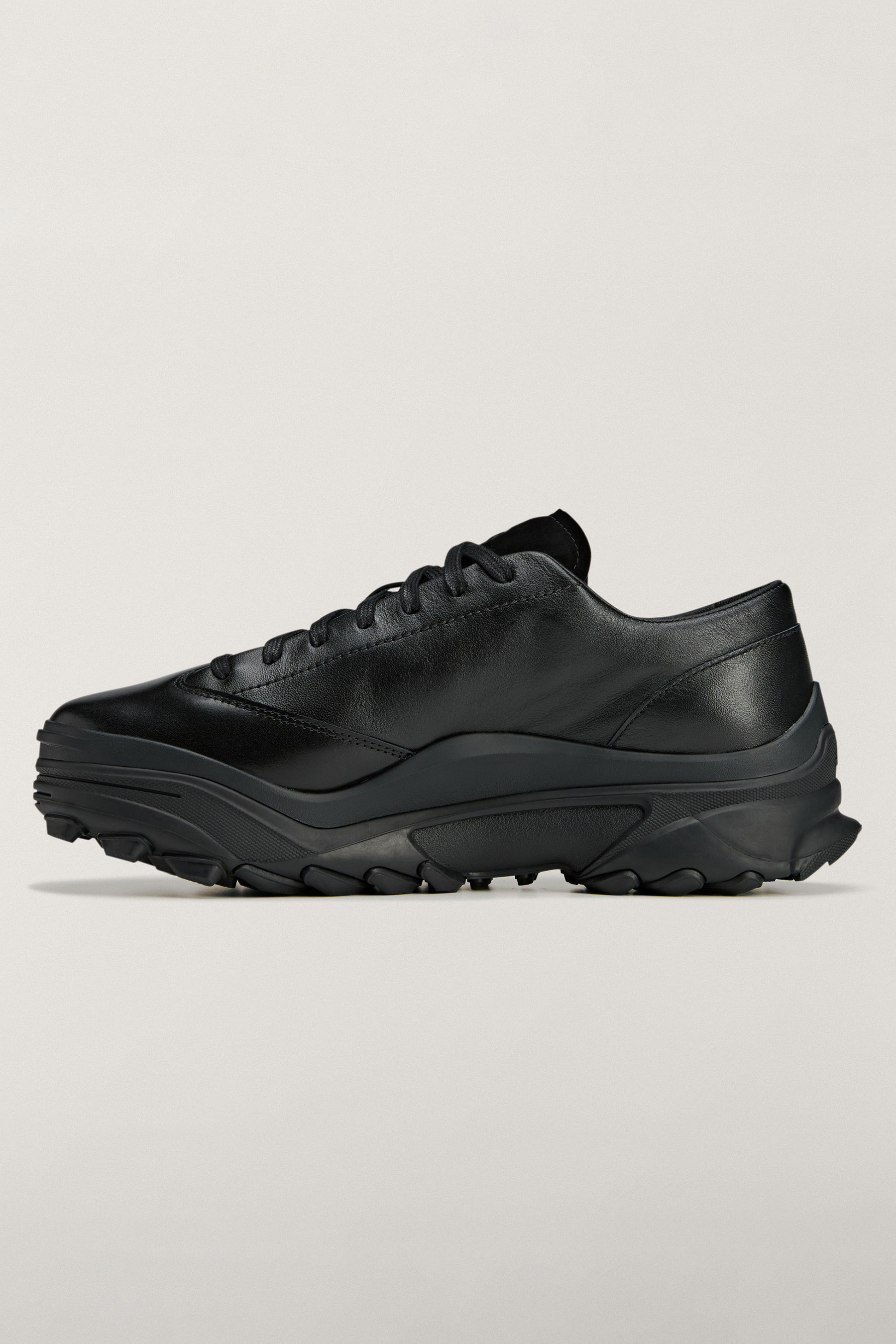 Y-3 Leather Sneakers GSG9 Low Bekleidung, Schuhwerk, Schuh, Sneaker, Laufschuh