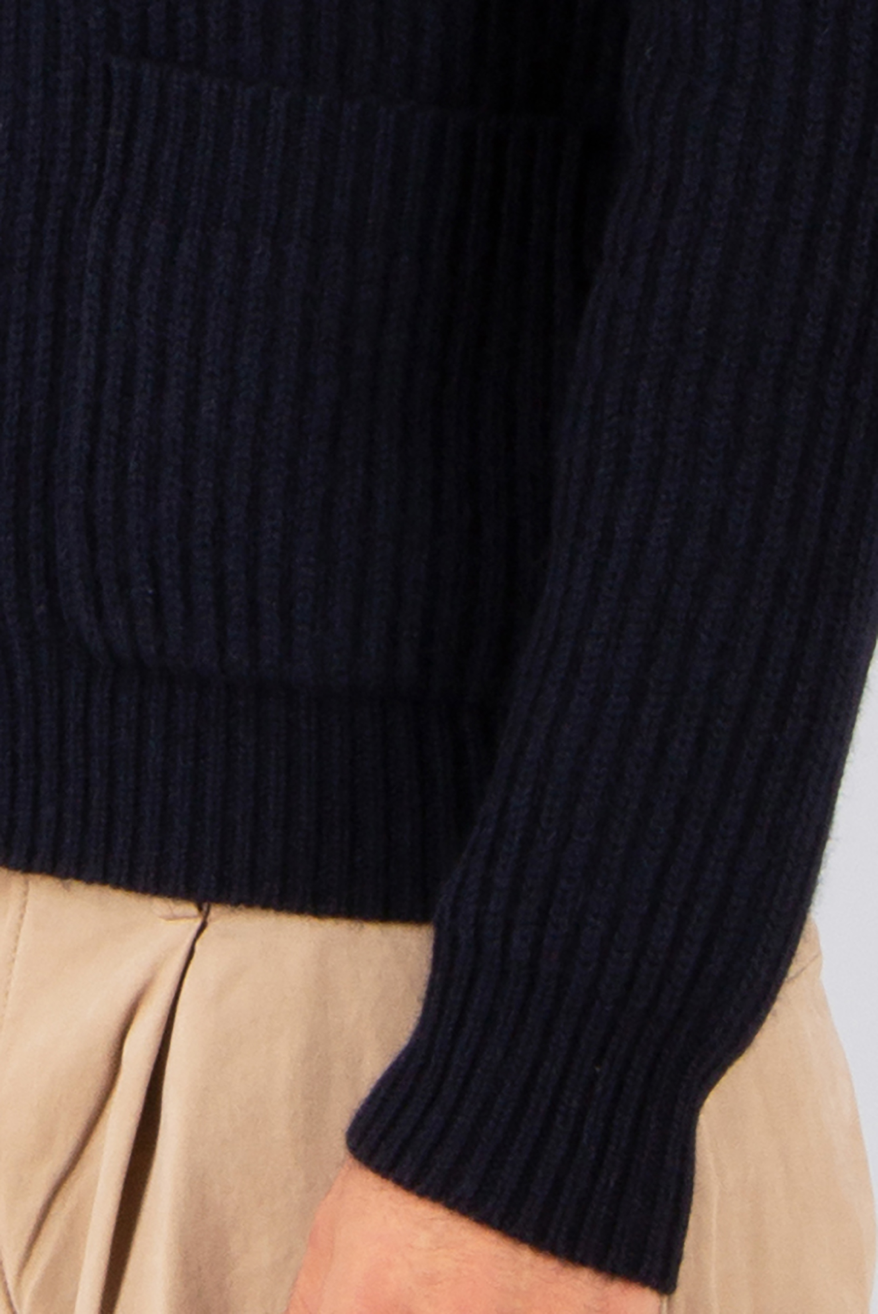 ALLUDE Regular Fit Ribbend Virgin Wool-Cashmere Blend Cardigan Bekleidung, Strickwaren, Pullover, Strumpfwaren, Socke