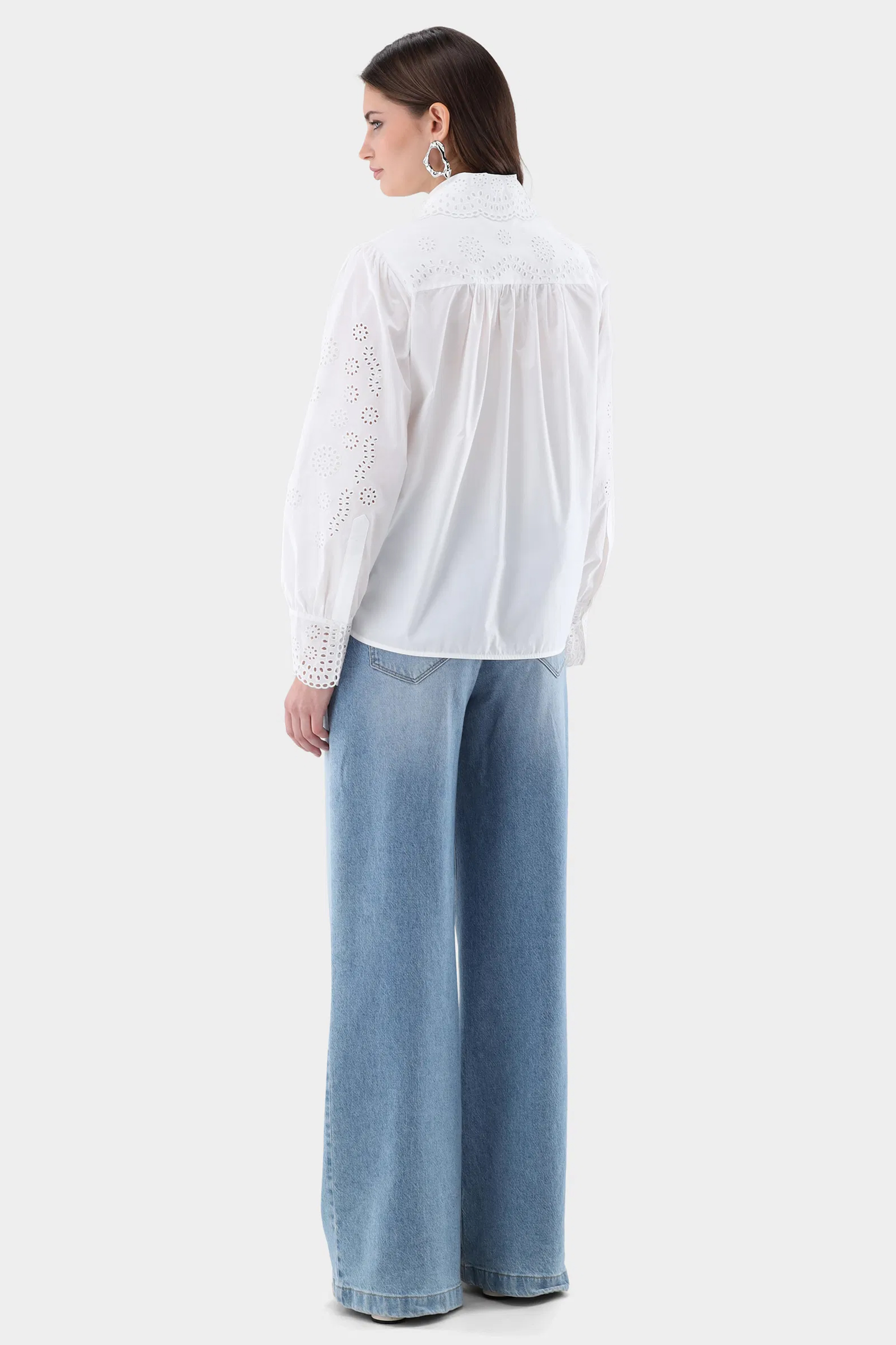 Bluse, Hosen, Langarm, Person, Frau