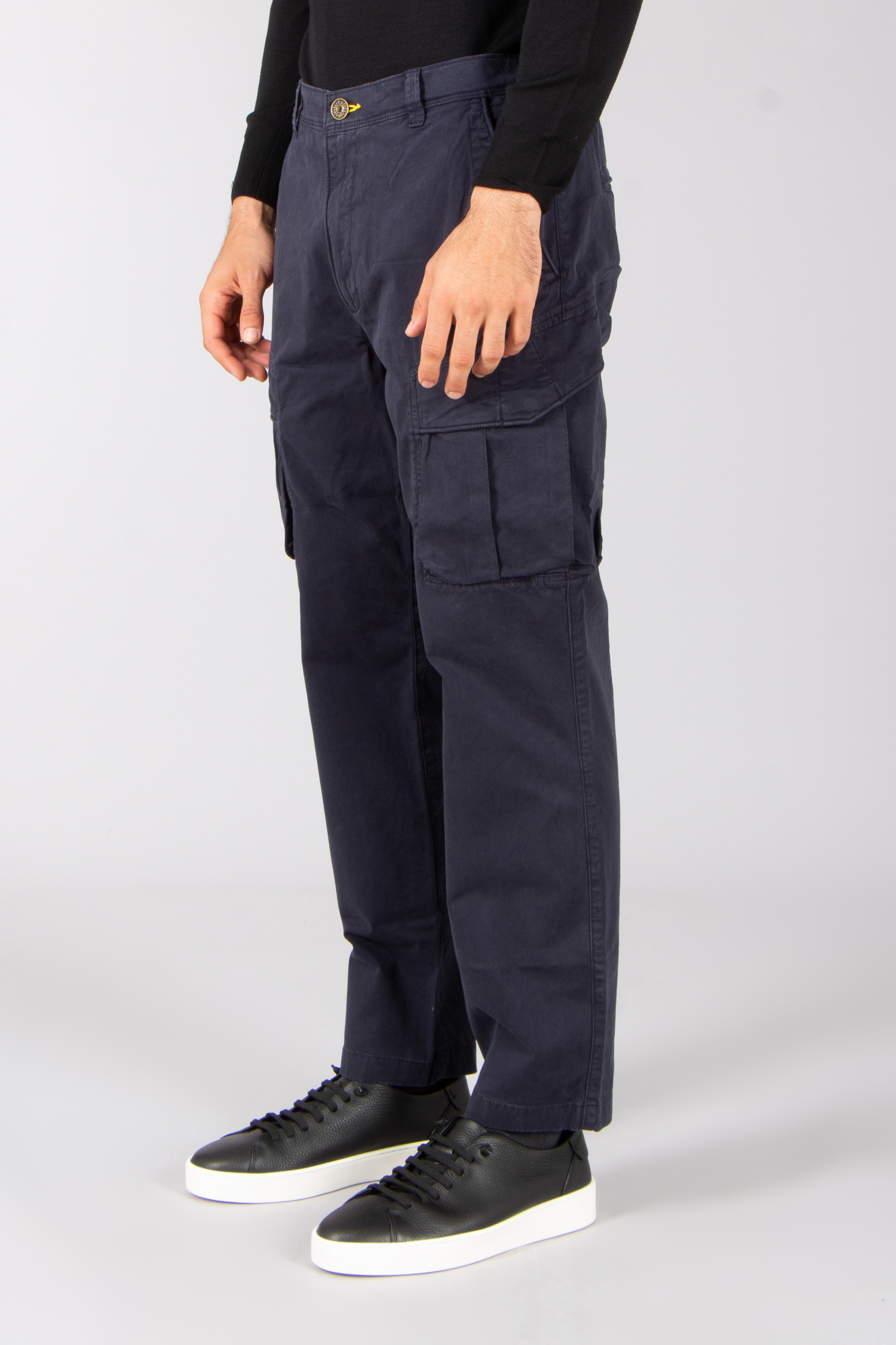 Hosen, Schuh, Erwachsener, Mann, Person