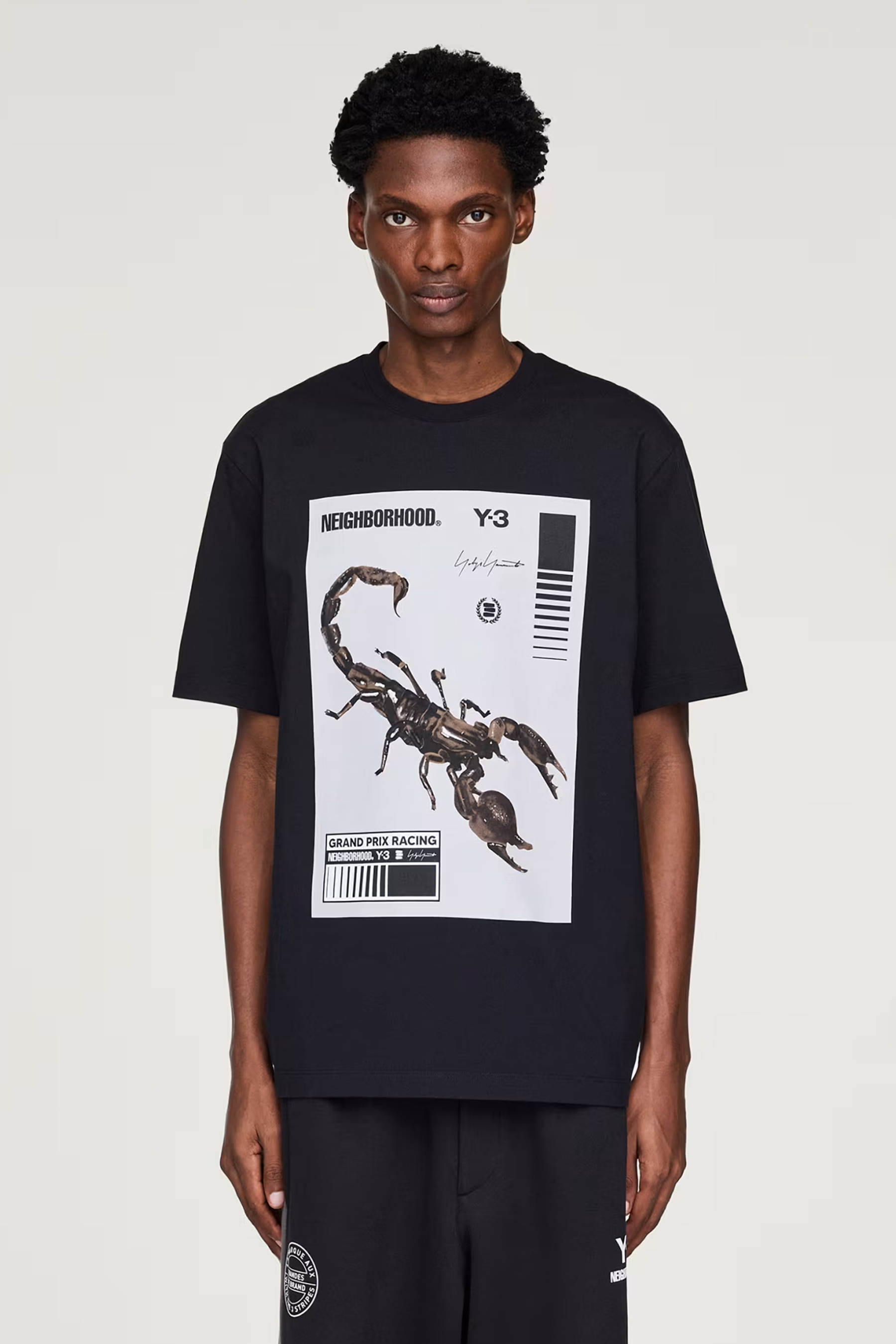 Y-3 x NEIGHBORHOOD Loose Fit Cotton Jersey Graphic T-Shirt Bekleidung, T-shirt, Person, Hummer, Meeresfrüchte
