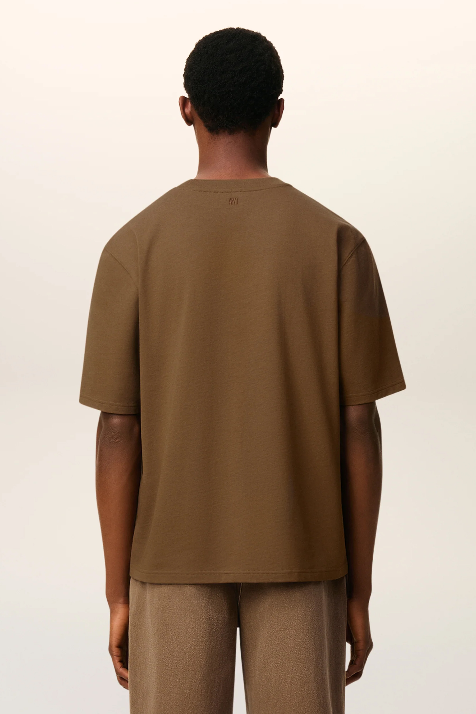 AMI PARIS Boxy Fit Ami De Coeur Cotton Jersey T-Shirt Zurück, Person, T-shirt, Erwachsener, Mann