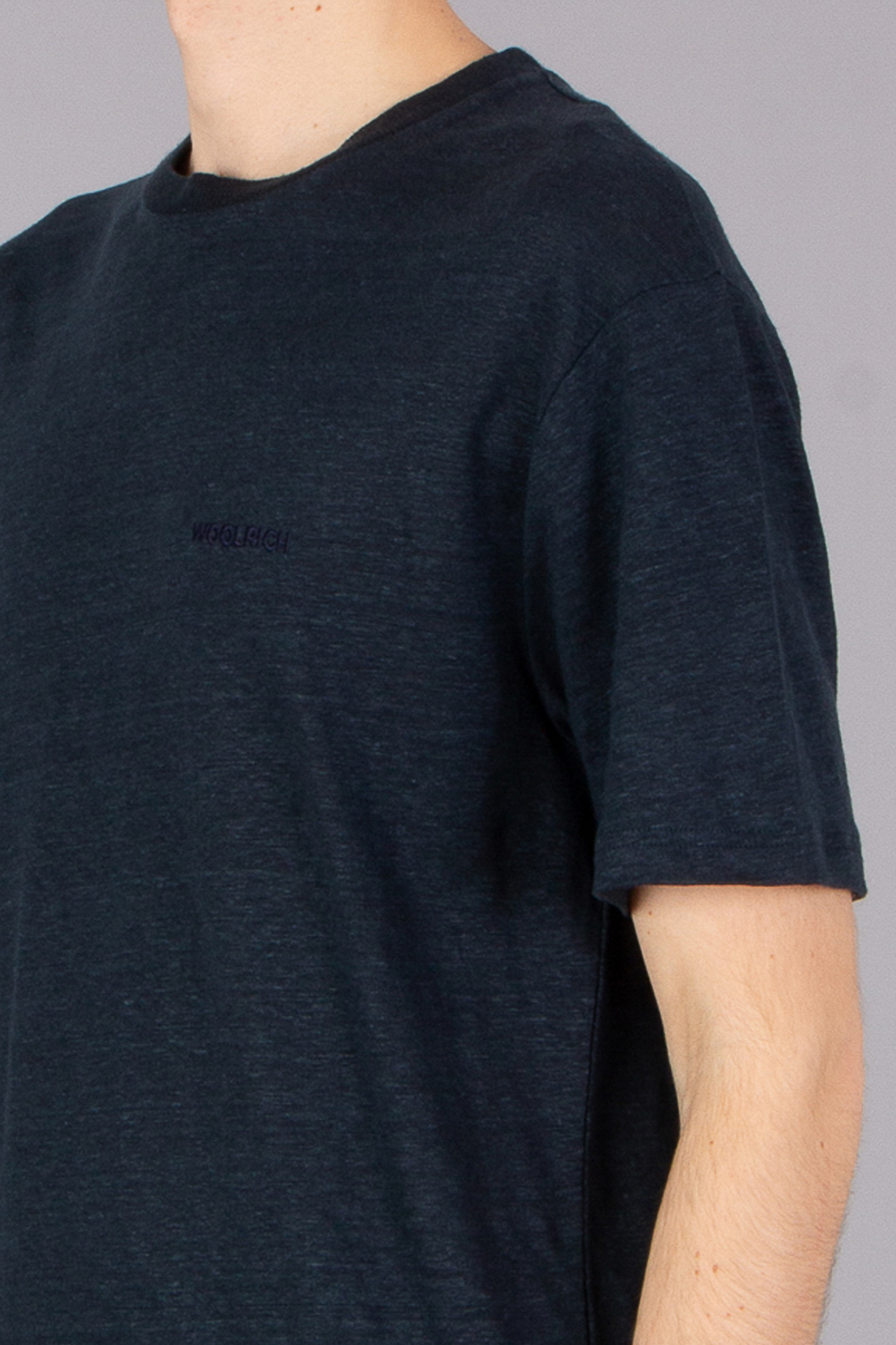WOOLRICH Regular Fit Embroidered Linen T-Shirt WOOLRICH Regular Fit Embroidered Linen T-Shirt