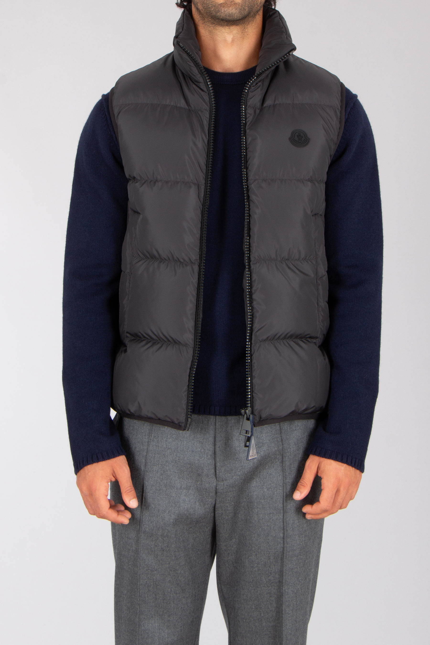 MONCLER Gabas Regular Fit Polyester Down Vest Bekleidung, Weste, Mantel, Jacke, Rettungsweste