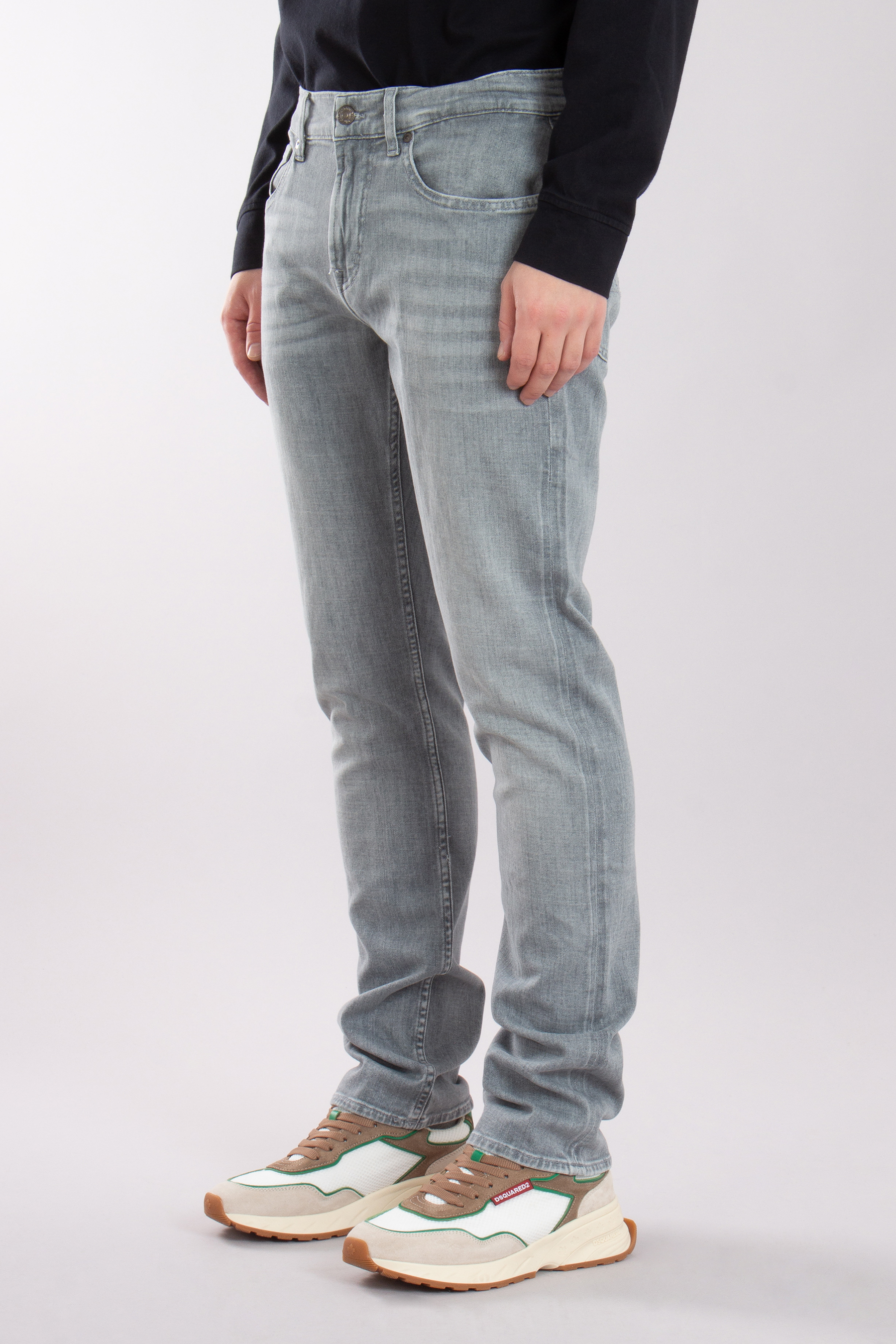 7 FOR ALL MANKIND Cotton Stretch Denim Jeans The Straight 7 FOR ALL MANKIND Cotton Stretch Denim Jeans The Straight