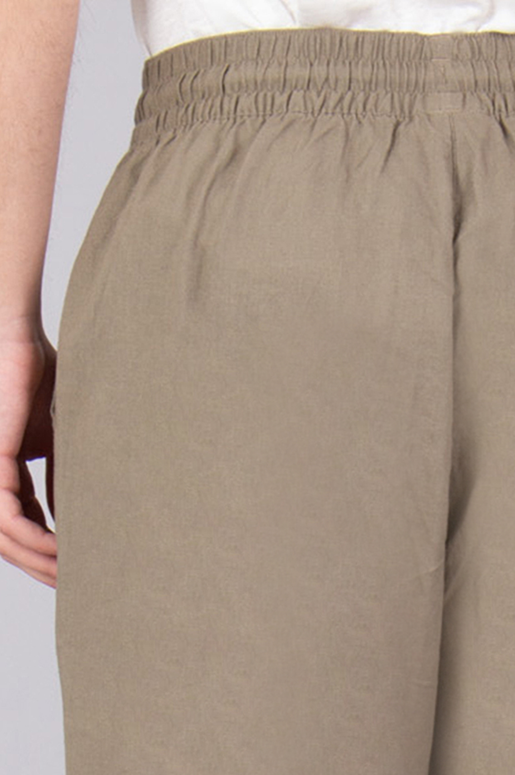 EMPORIO ARMANI Relaxed Fit Linen Blend Beachwear Pants EMPORIO ARMANI Relaxed Fit Linen Blend Beachwear Pants