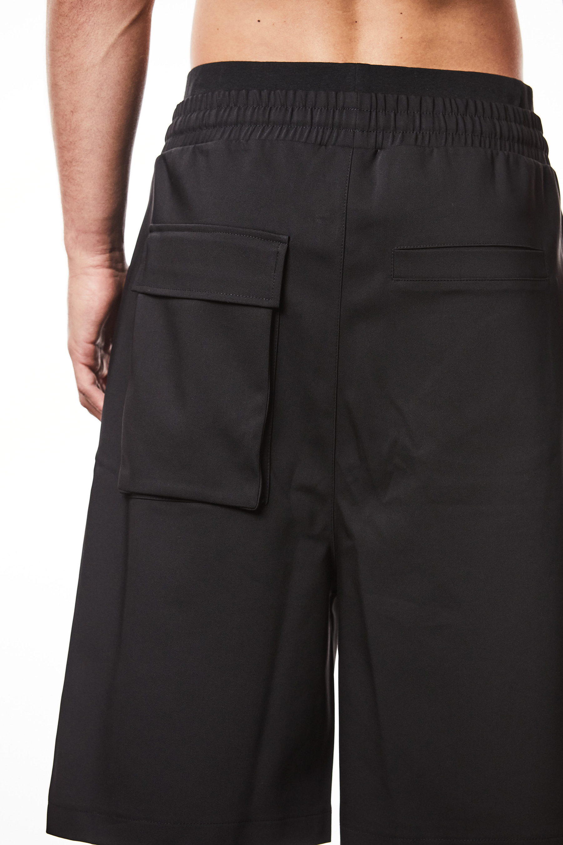 THOM KROM Wide Leg Cotton-Nylon Stretch Shorts THOM KROM Wide Leg Cotton-Nylon Stretch Shorts