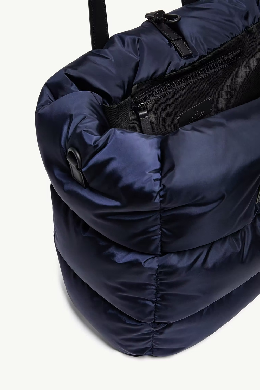 MONCLER Quilted Nylon Shopper Caradoc