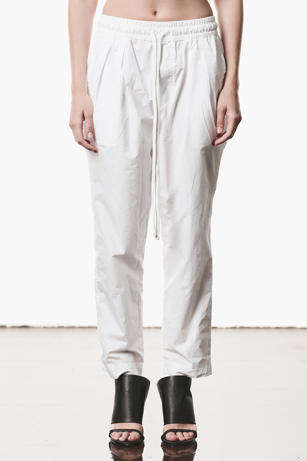 Bekleidung, Hosen, Dekoration für Zuhause, Leinen, Person