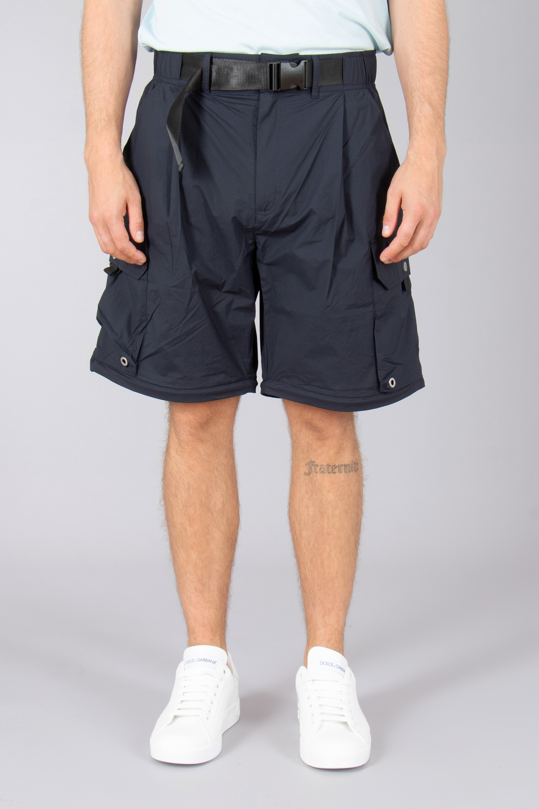 MOOSE KNUCKLES Loose Fit 2-in-1 Recyceld Nylon-Cotton Stretch Crinkle Concorde Cargopants Kurze Hose, Erwachsener, Männlich, Mann, Person