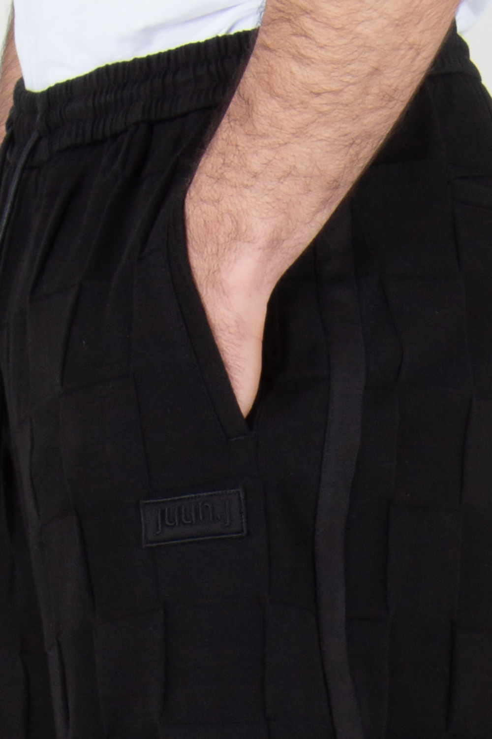 JUNN.J Relaxed Fit Wide Leg Basket Ball Shorts  