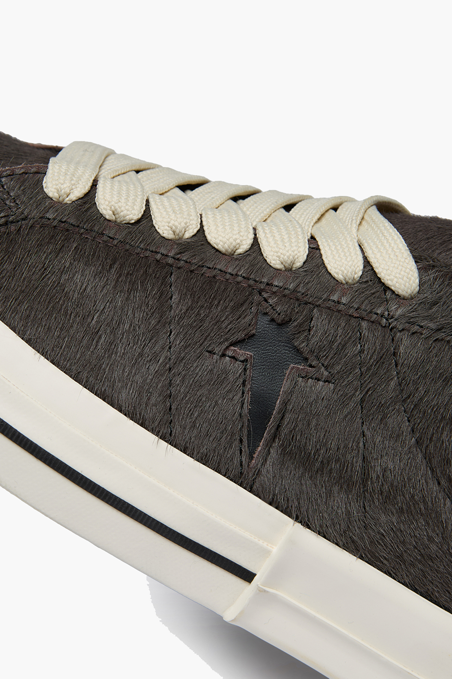 Bekleidung, Schuhwerk, Schuh, Sneaker, Wildleder