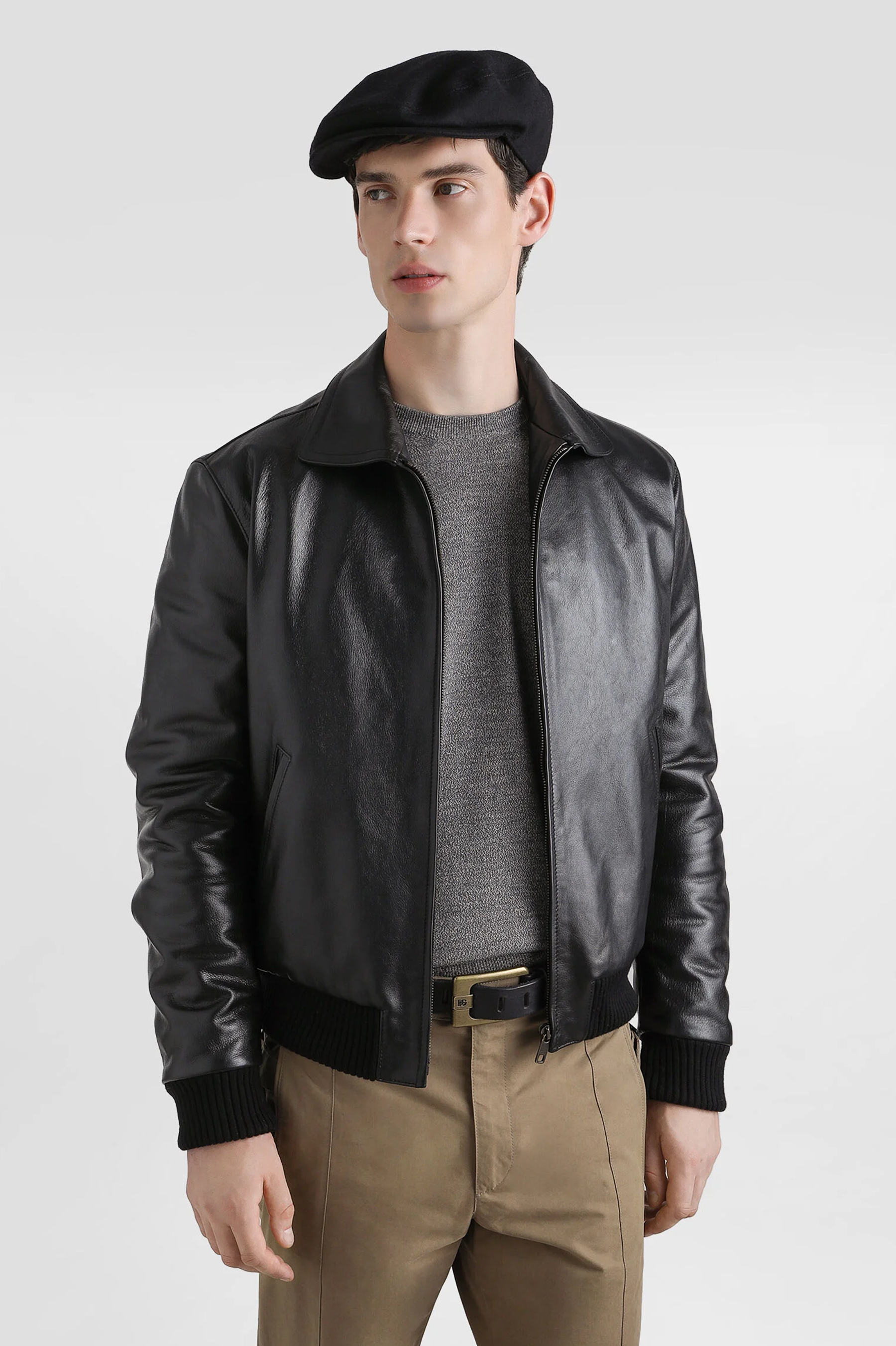 Mantel, Jacke, Jacke aus Leder, Mann, Person