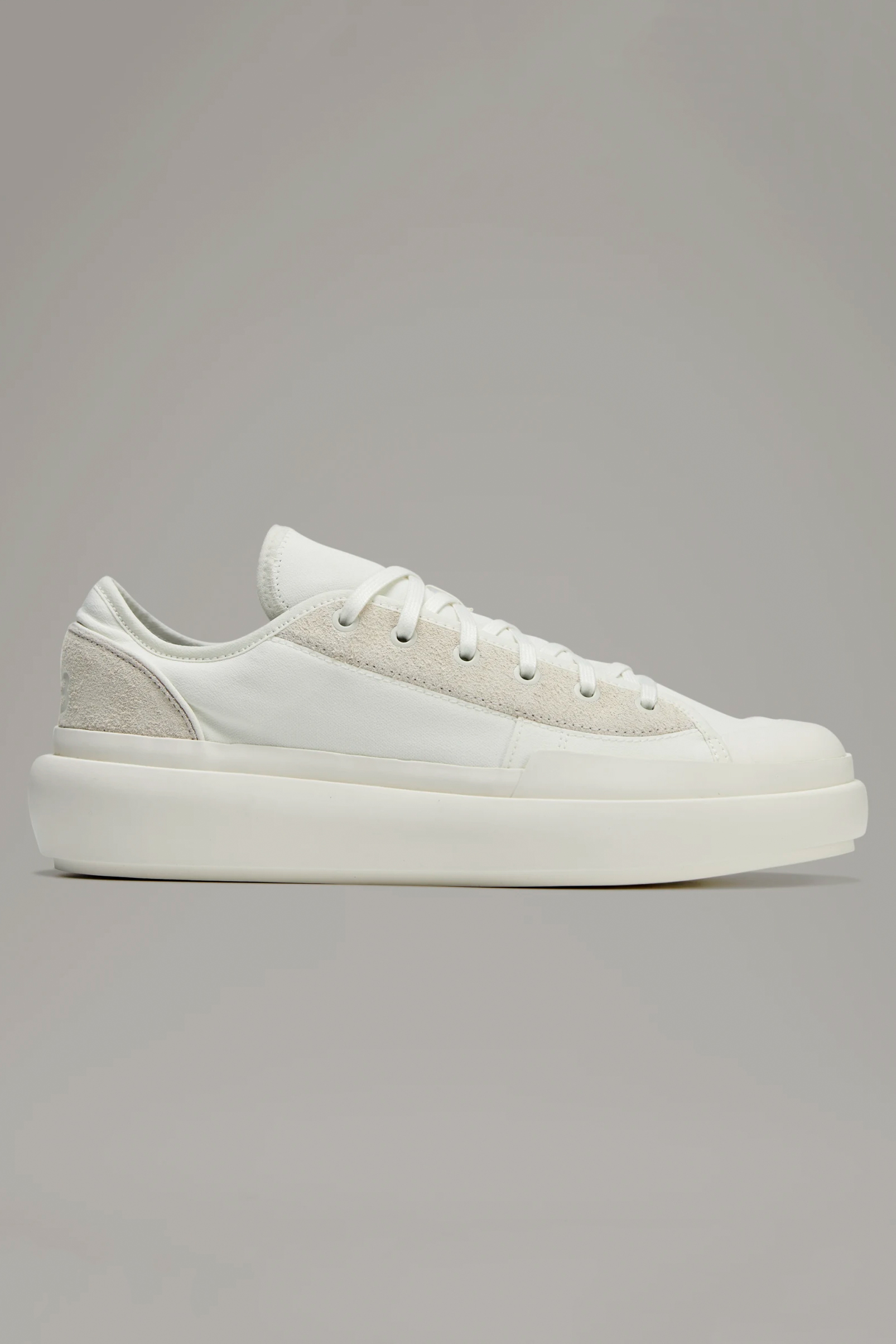 Y-3 Woven Textil & Suede Sneakers Ajatu Court Low Y-3 Woven Textil & Suede Sneakers Ajatu Court Low