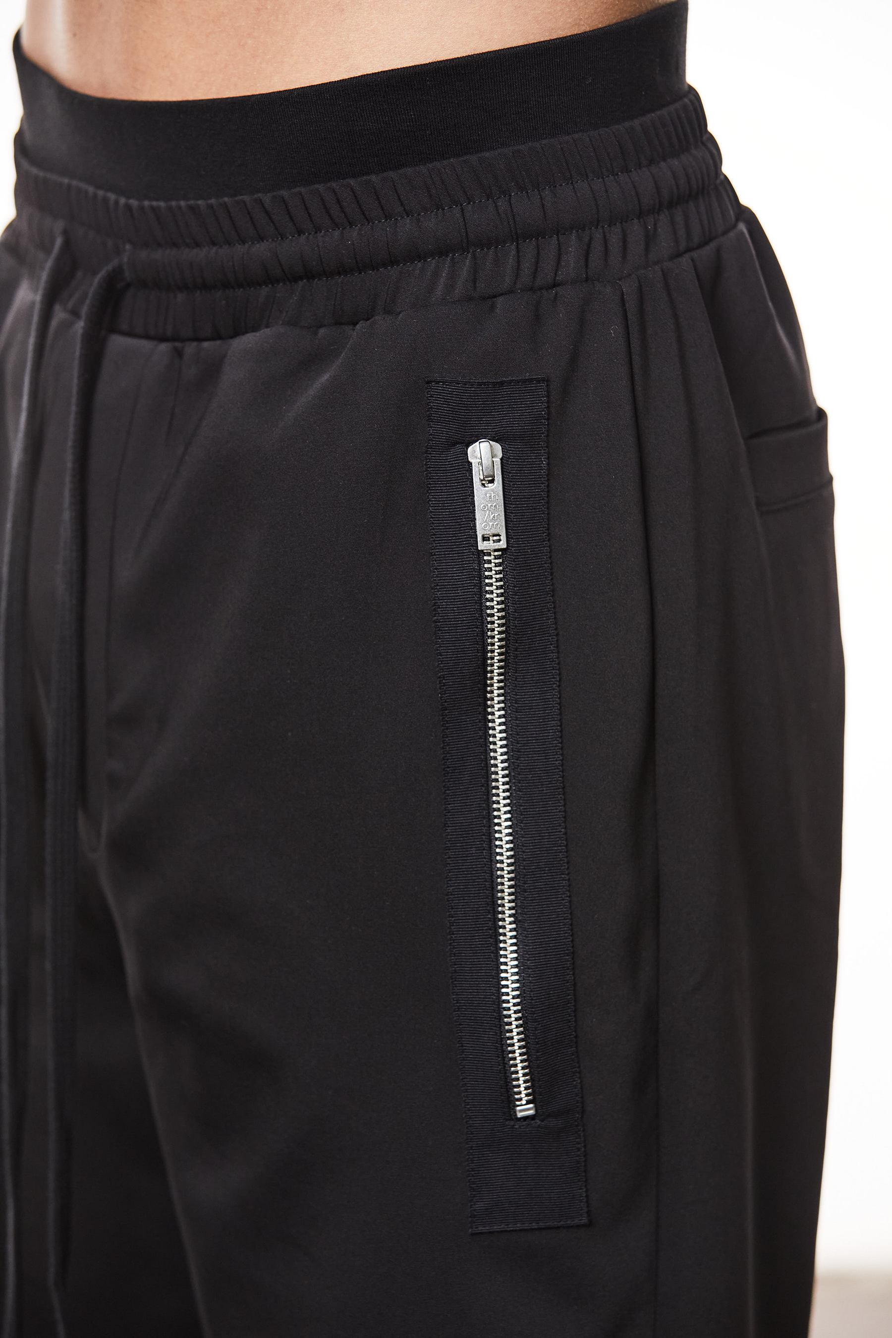 THOM KROM Straight Leg Cotton-Nylon Stretch Pants THOM KROM Straight Leg Cotton-Nylon Stretch Pants