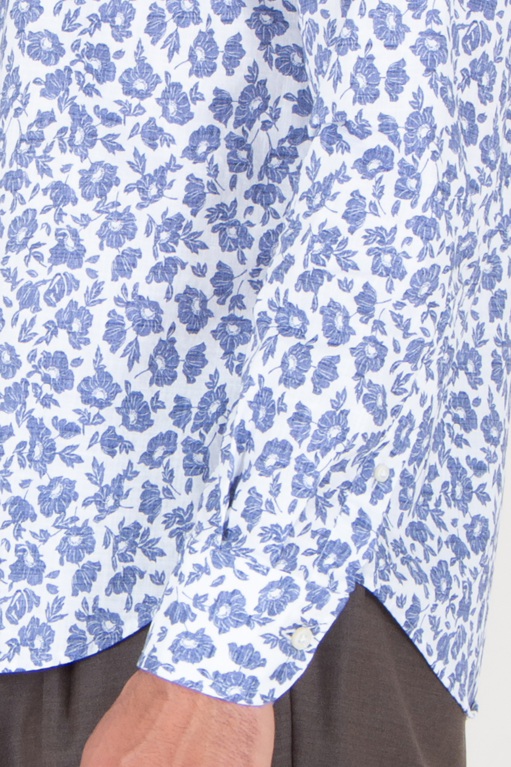 SONRISA Regular Fit Shark Collar Cotton Shirt