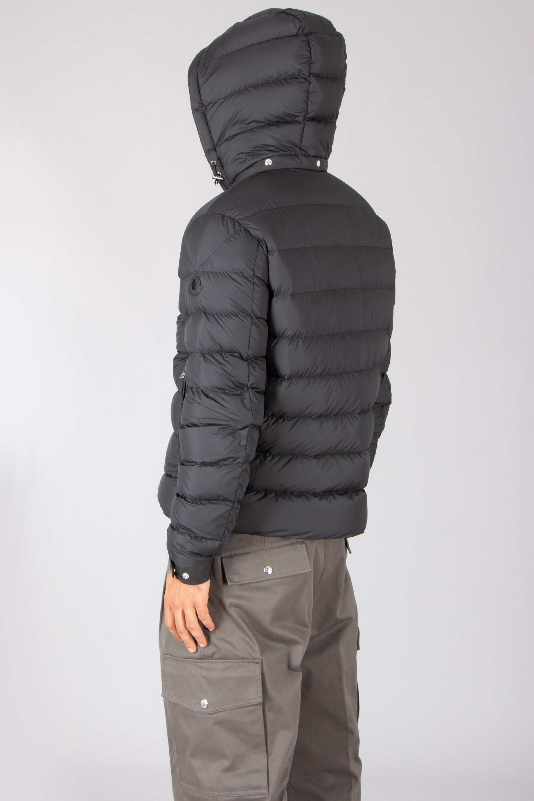MONCLER Arneb Regular Fit AirSoft Down Jacket Mantel, Jacke, Kapuze, Mann, Person