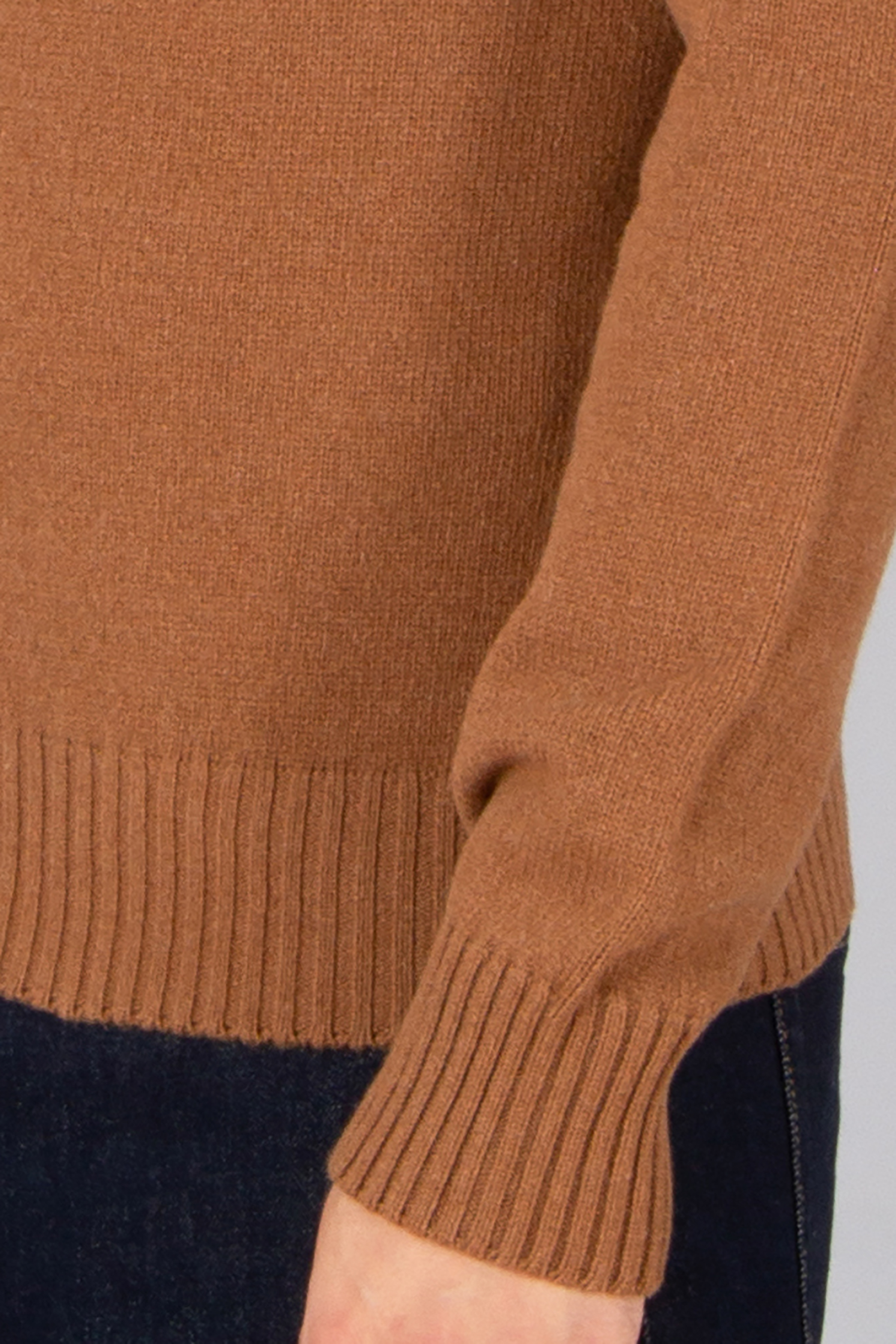 AMI PARIS Regular Fit Ami De Coeur Recycled Cashmere Blend Turtleneck Sweater Bekleidung, Strickwaren, Pullover, Strumpfwaren, Socke