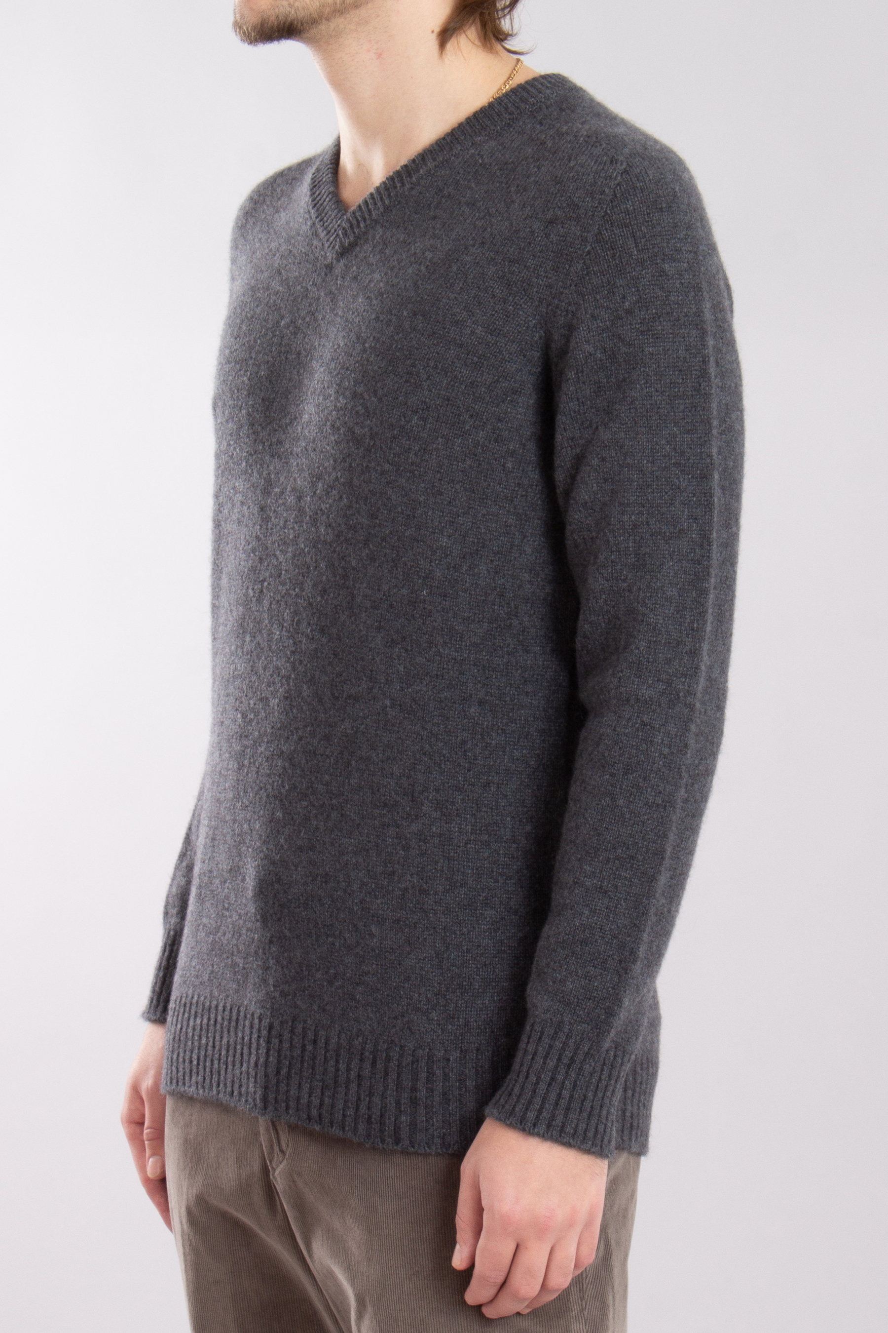 ROBERTO COLLINA Cashmere-Baby Alpaca Blend V-Neck Sweater ROBERTO COLLINA Cashmere-Baby Alpaca Blend V-Neck Sweater