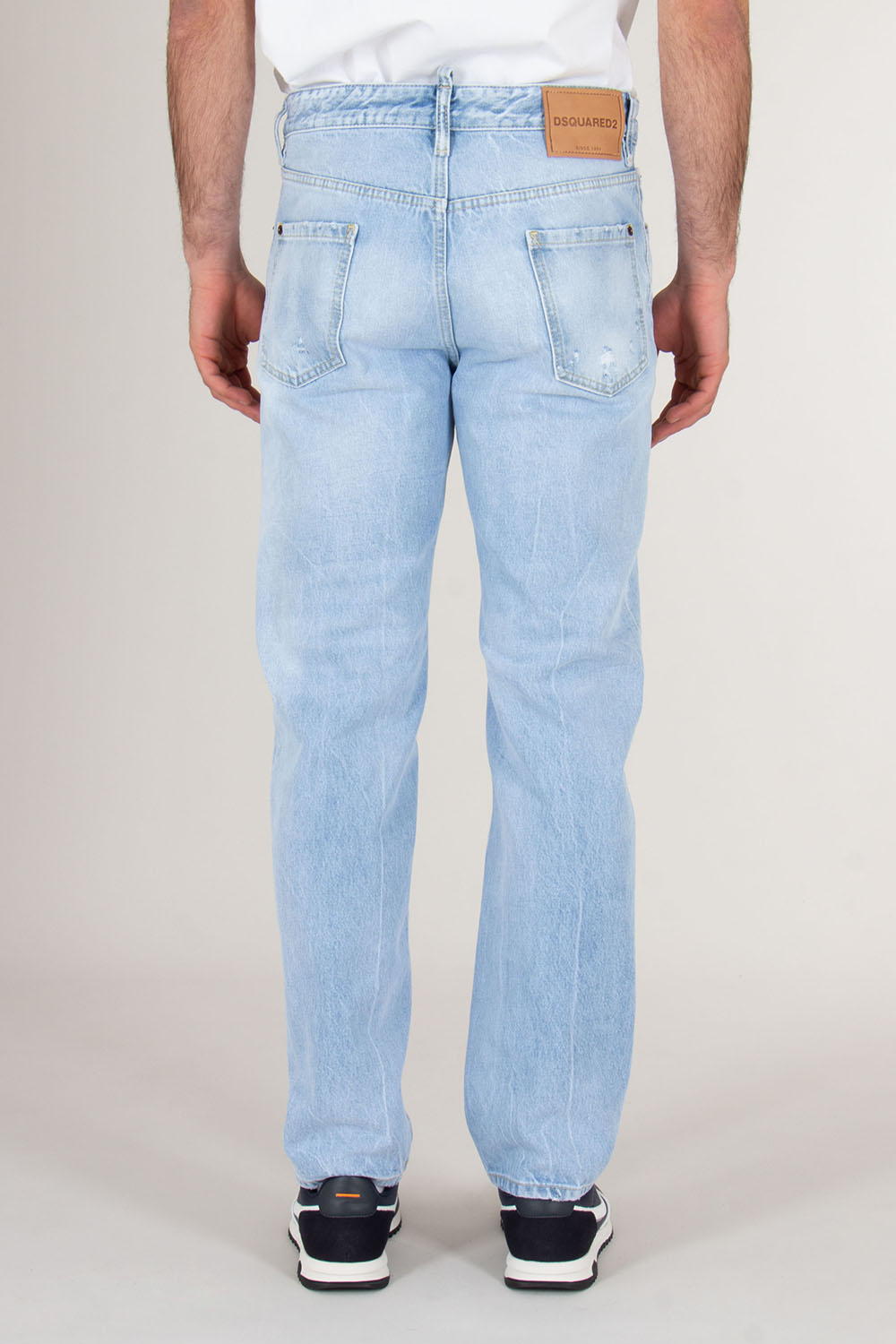 DSQUARED2 Regular Fit Washed Distressed Denim Jeans 642