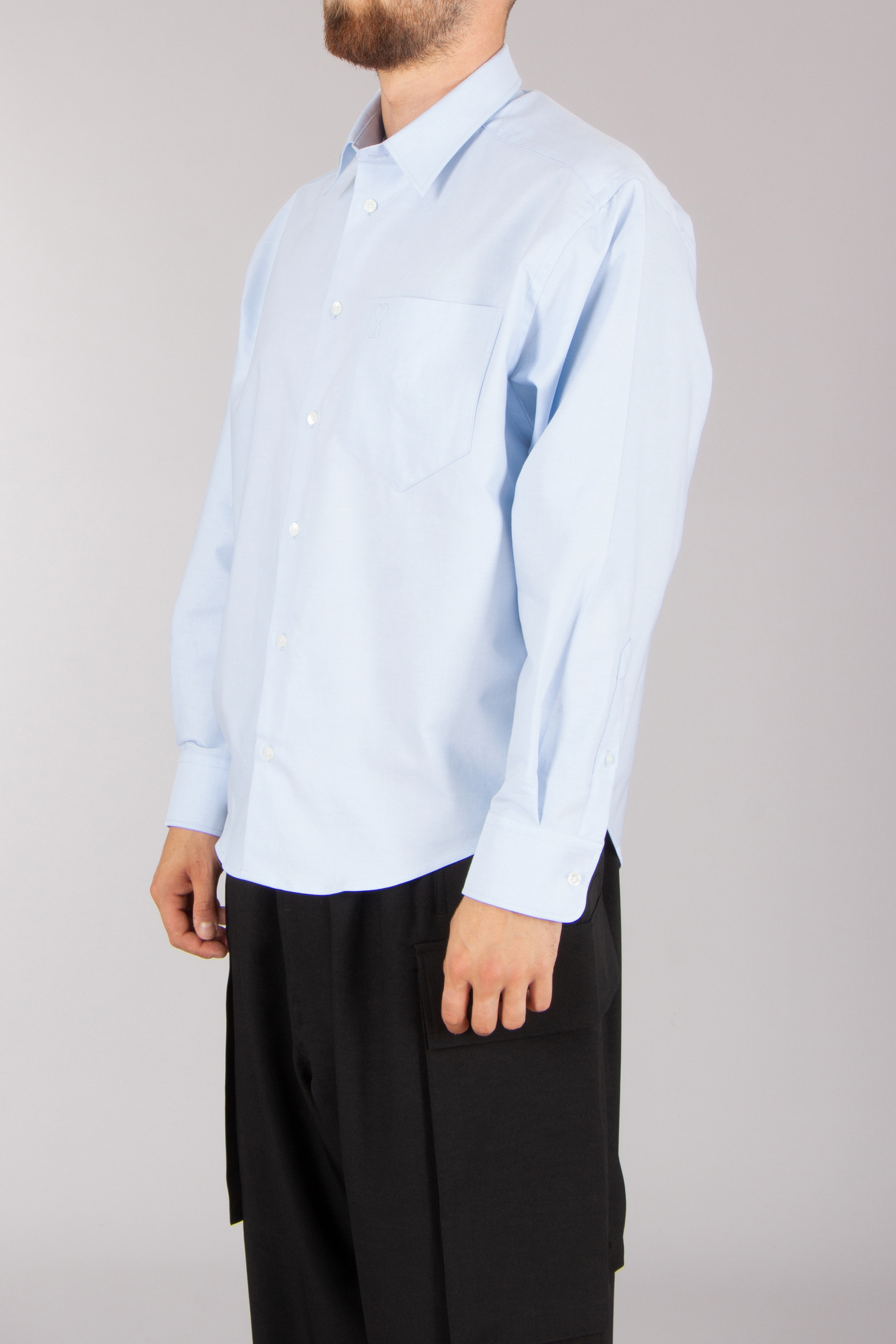 AMI PARIS Boxy Fit Ami De Coeur Cotton Oxford Shirt Bekleidung, Hemd, Kleid, Hemd, Langarm, Ärmel