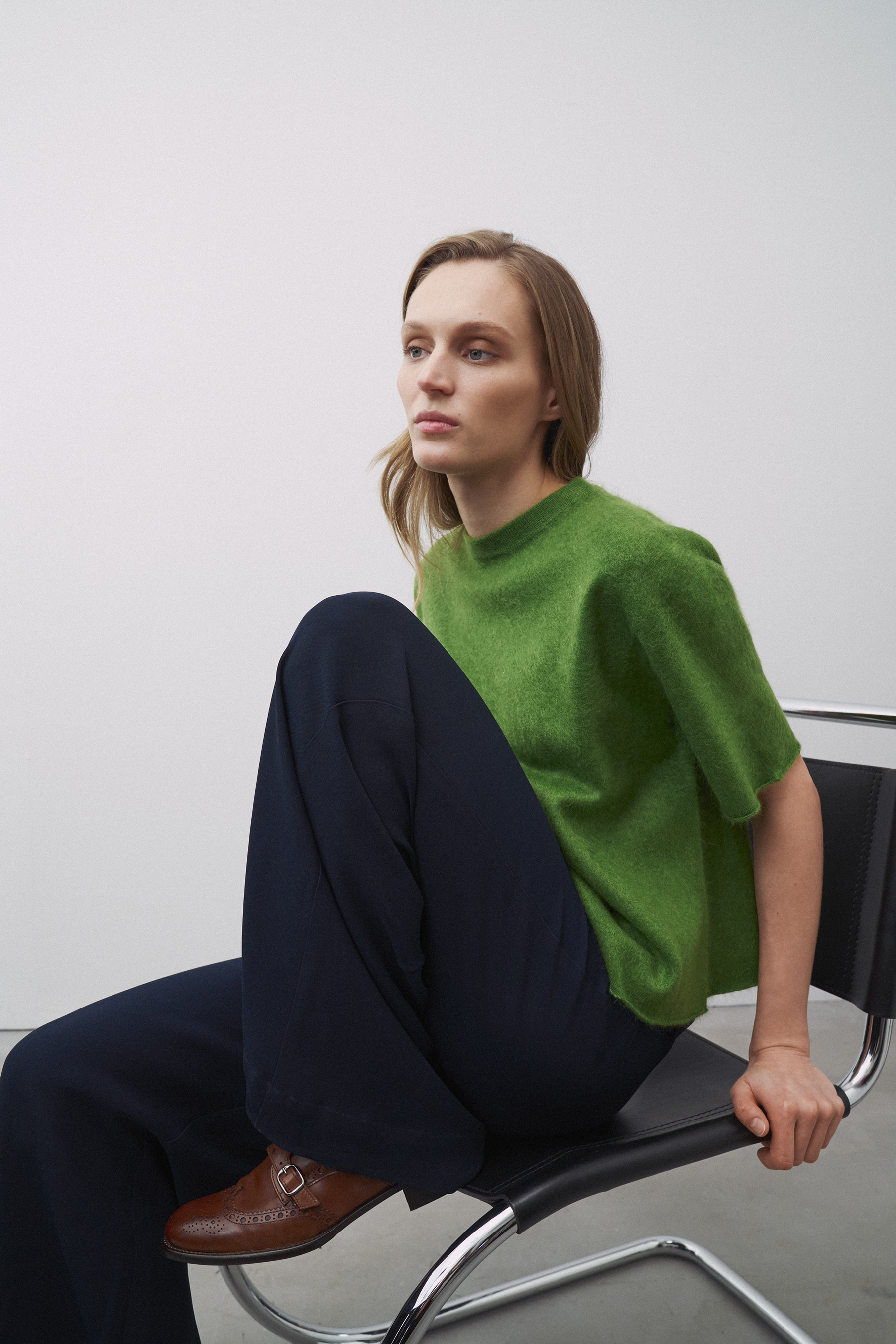 0039 ITALY Casual Fit Brushed Cashmere-Wool Blend Short-Sleeve Crew Neck Sweater Ines Erwachsener, Weiblich, Person, Frau, Modisch