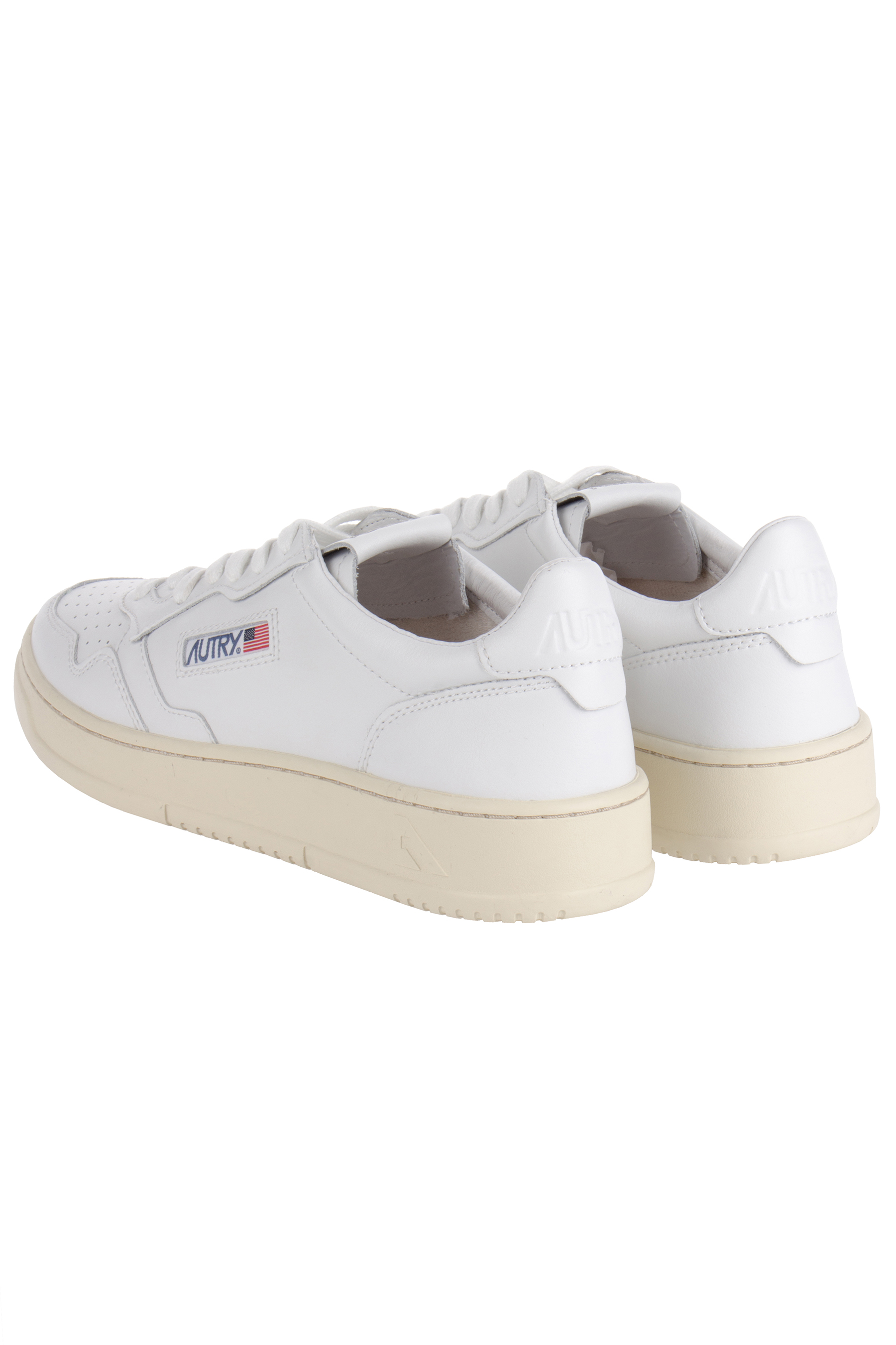 AUTRY Leather Sneakers Medalist Low AUTRY Leather Sneakers Medalist Low