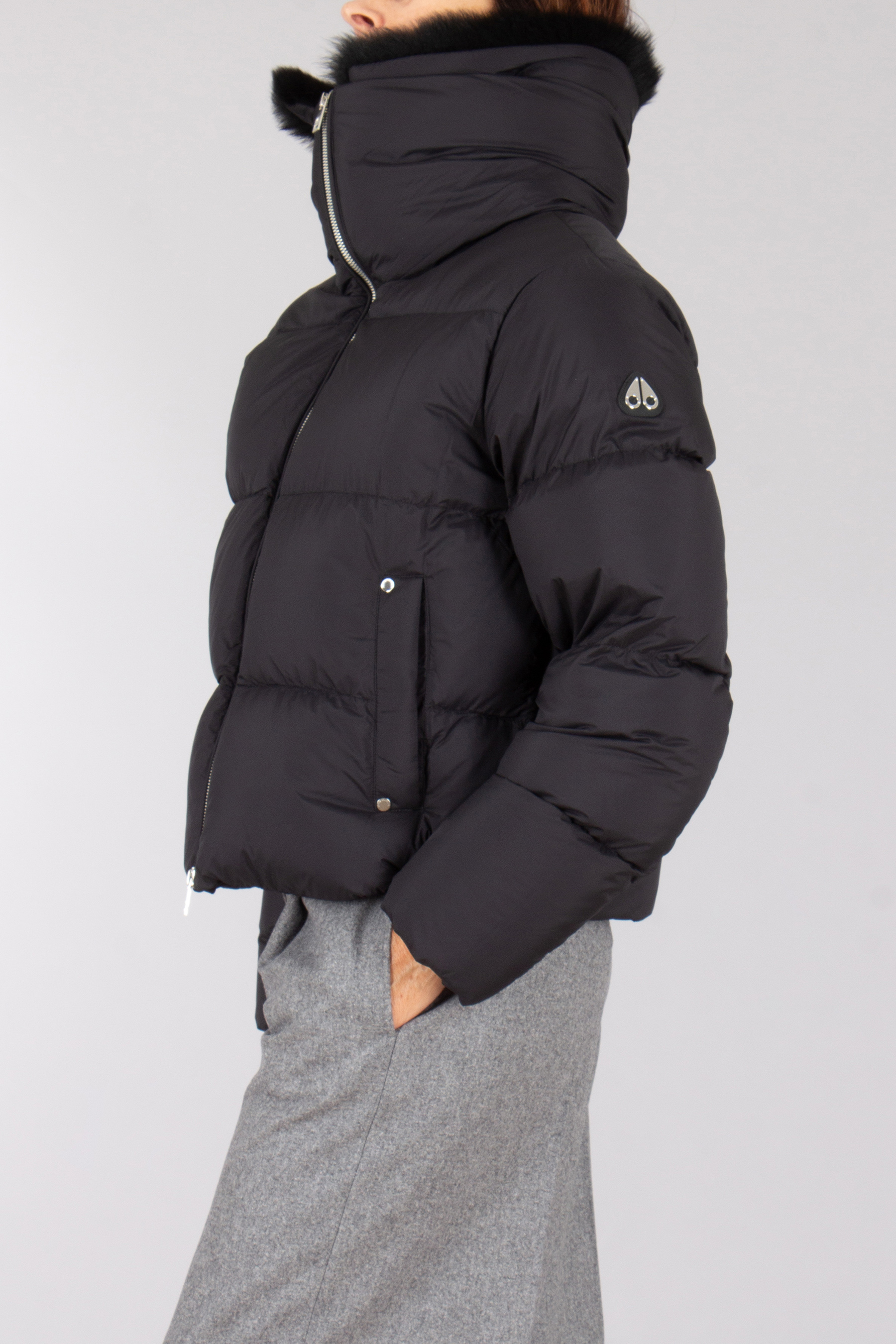 MOOSE KNUCKLES Regular Fit Nylon Down Jacket Belle Dune Short Shealing Puufer Bekleidung, Mantel, Jacke, Person