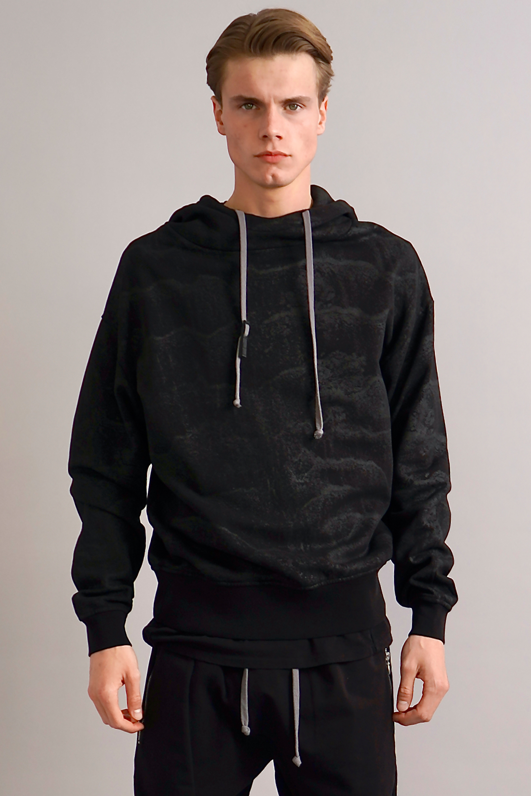 RE:VOLVER ATELIER Black Sand Print Cotton Hoodie RE:VOLVER ATELIER Black Sand Print Cotton Hoodie