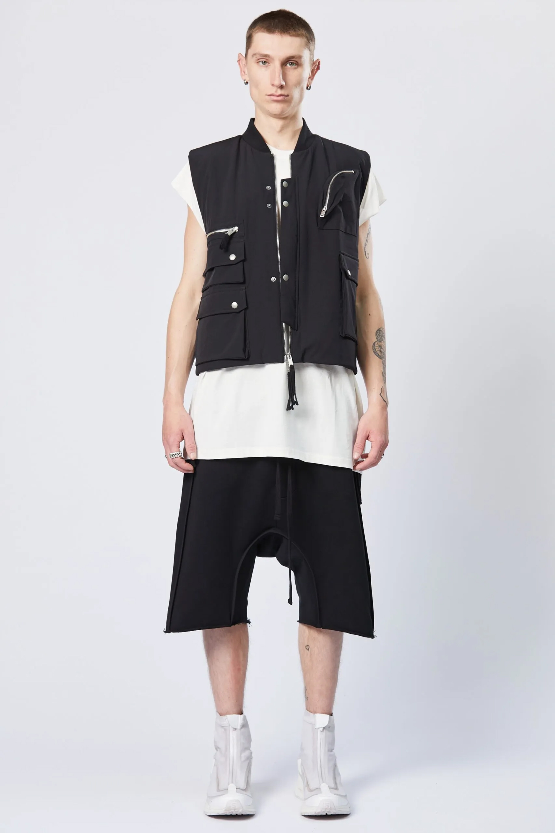 THOM KROM Nylon Stretch Bomber Vest THOM KROM Nylon Stretch Bomber Vest