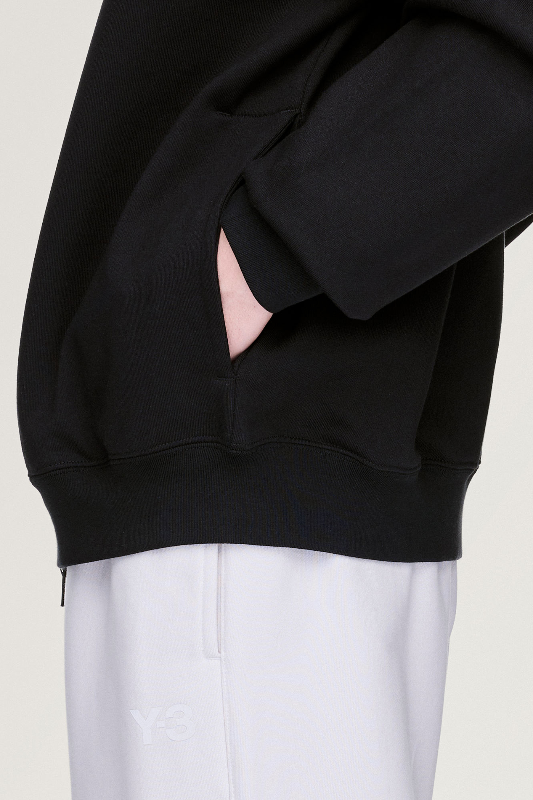 Y-3 Oversized Fit Brushed Cotton Blend French Terry Zip-Up Hoodie Strickwaren, Pullover, Sweatshirt, Kapuzenpulli, Person
