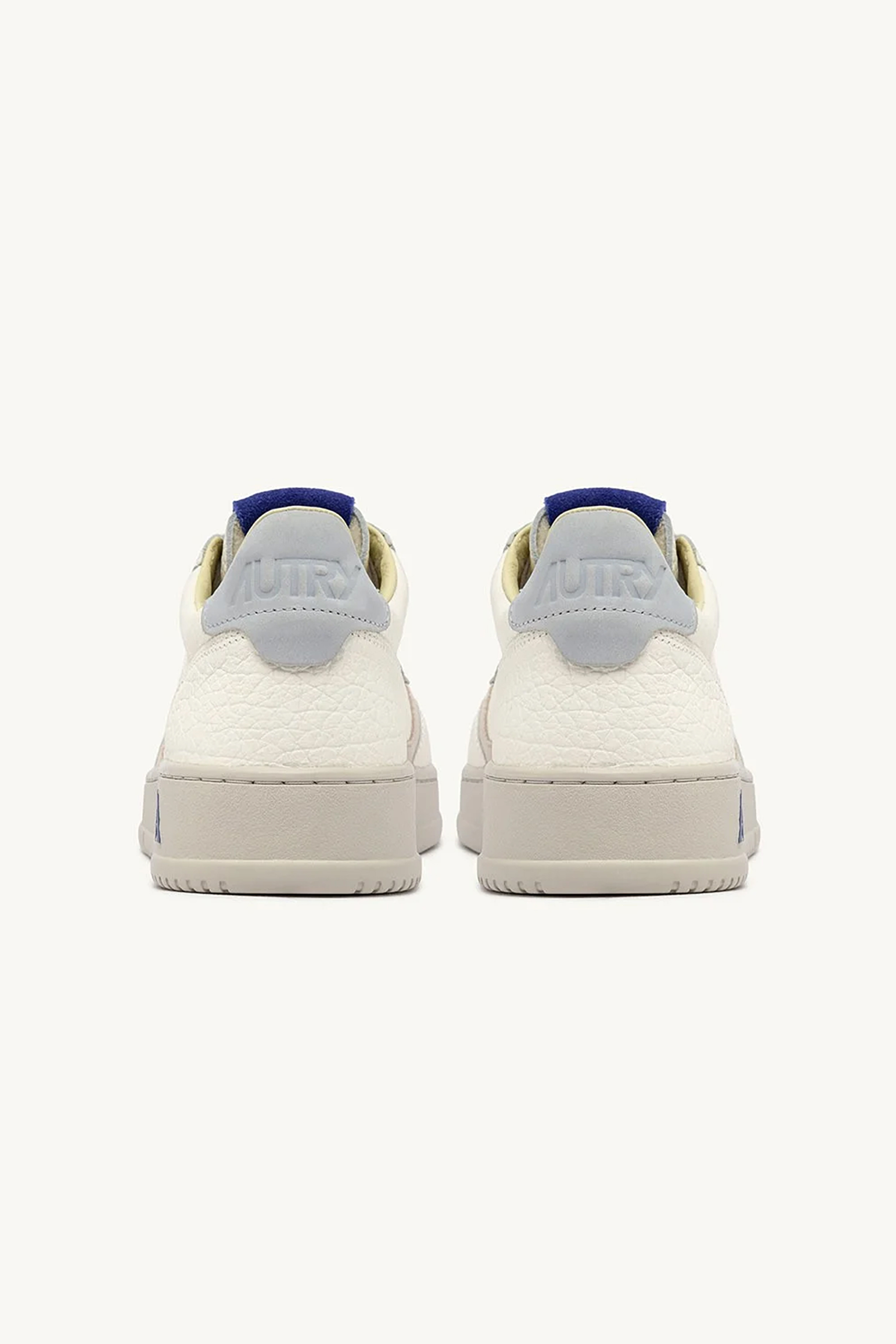 AUTRY Pebbled Leather Sneakers Medalist Low AUTRY Pebbled Leather Sneakers Medalist Low