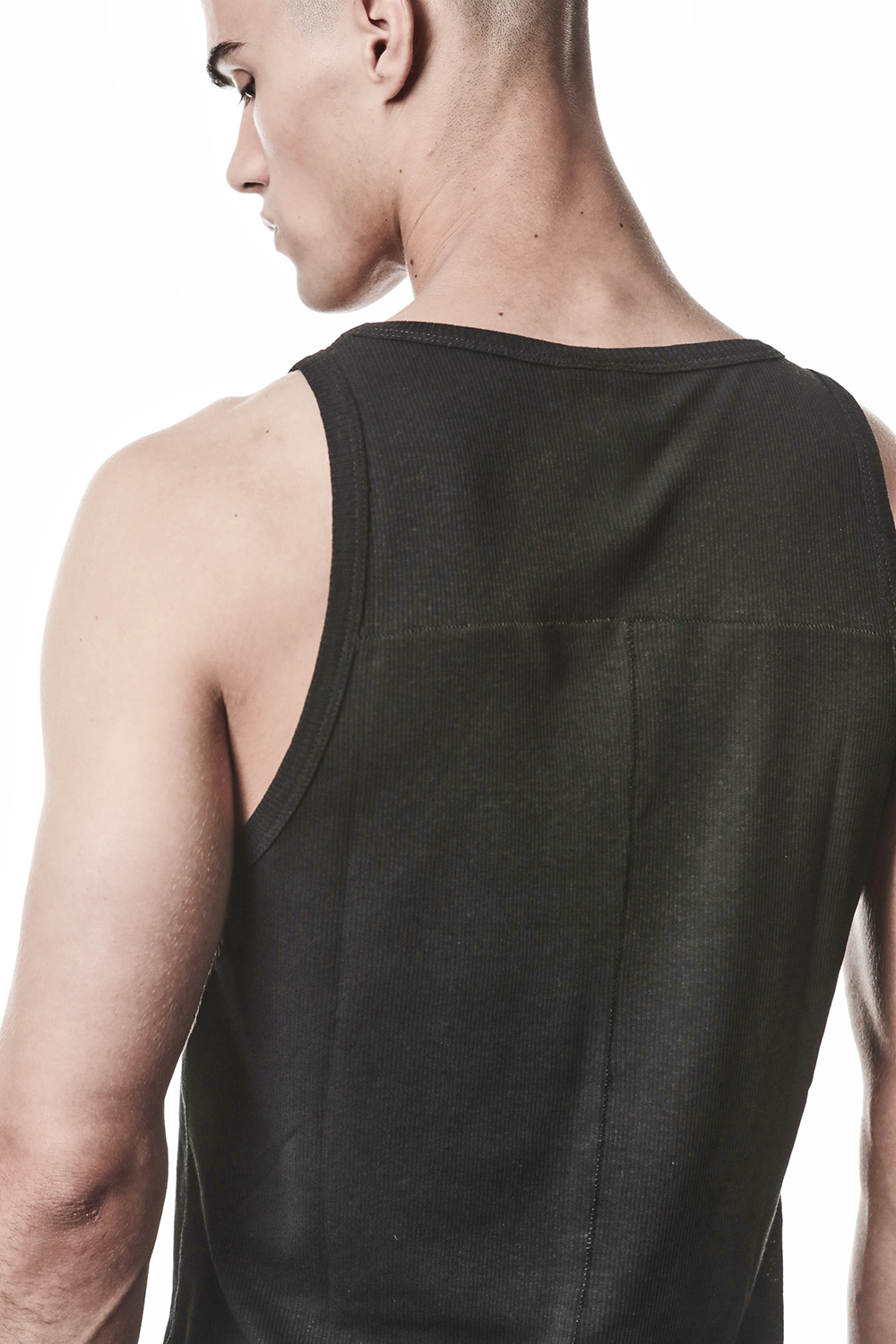 Bekleidung, Unterhemd, Weste, Person, Gesicht